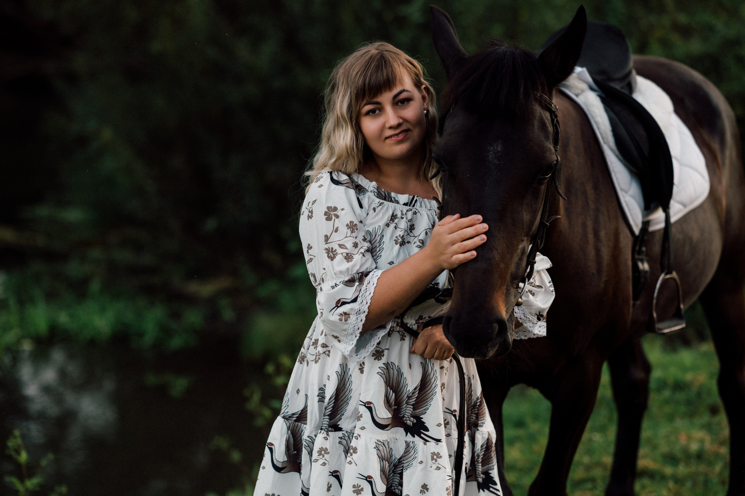 Светлана с лошадкой. Портретный, семейный, свадебный фотограф. Бизнес, контент съёмка. Тула