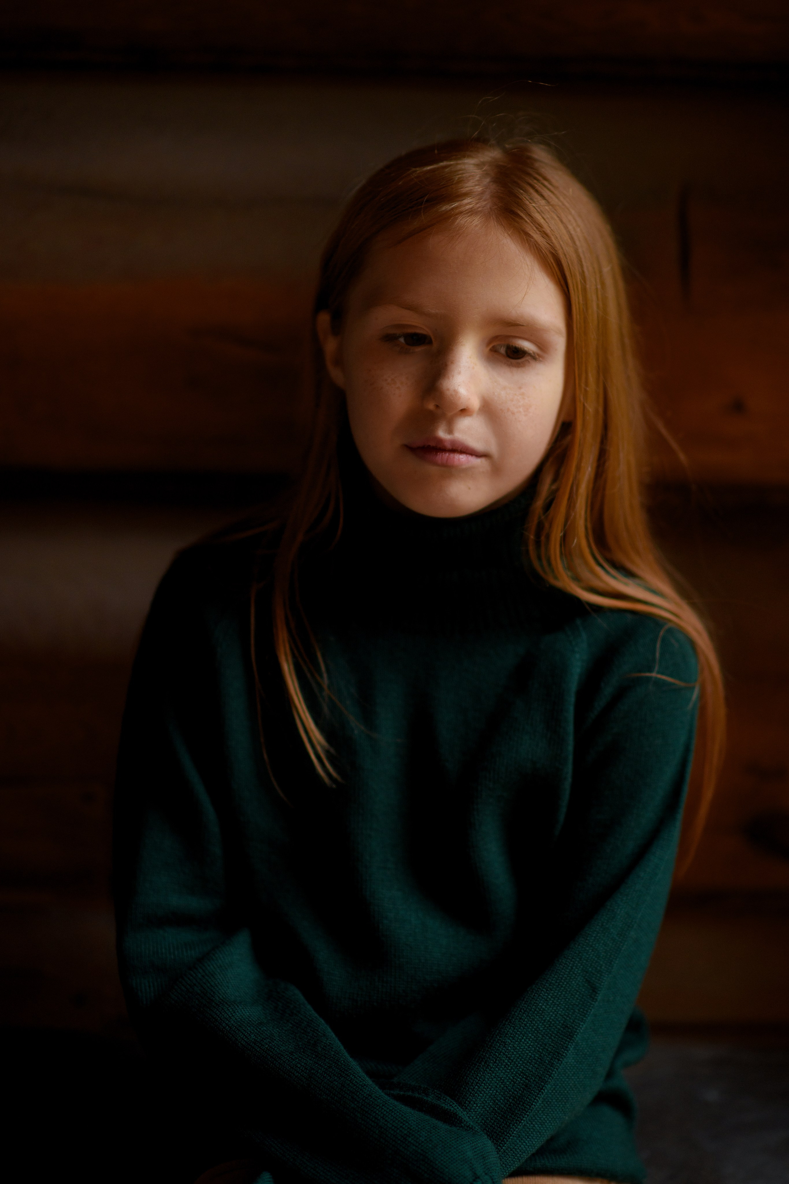 Фотосессия рыжей девочки-подростка в Коломенском. Главная