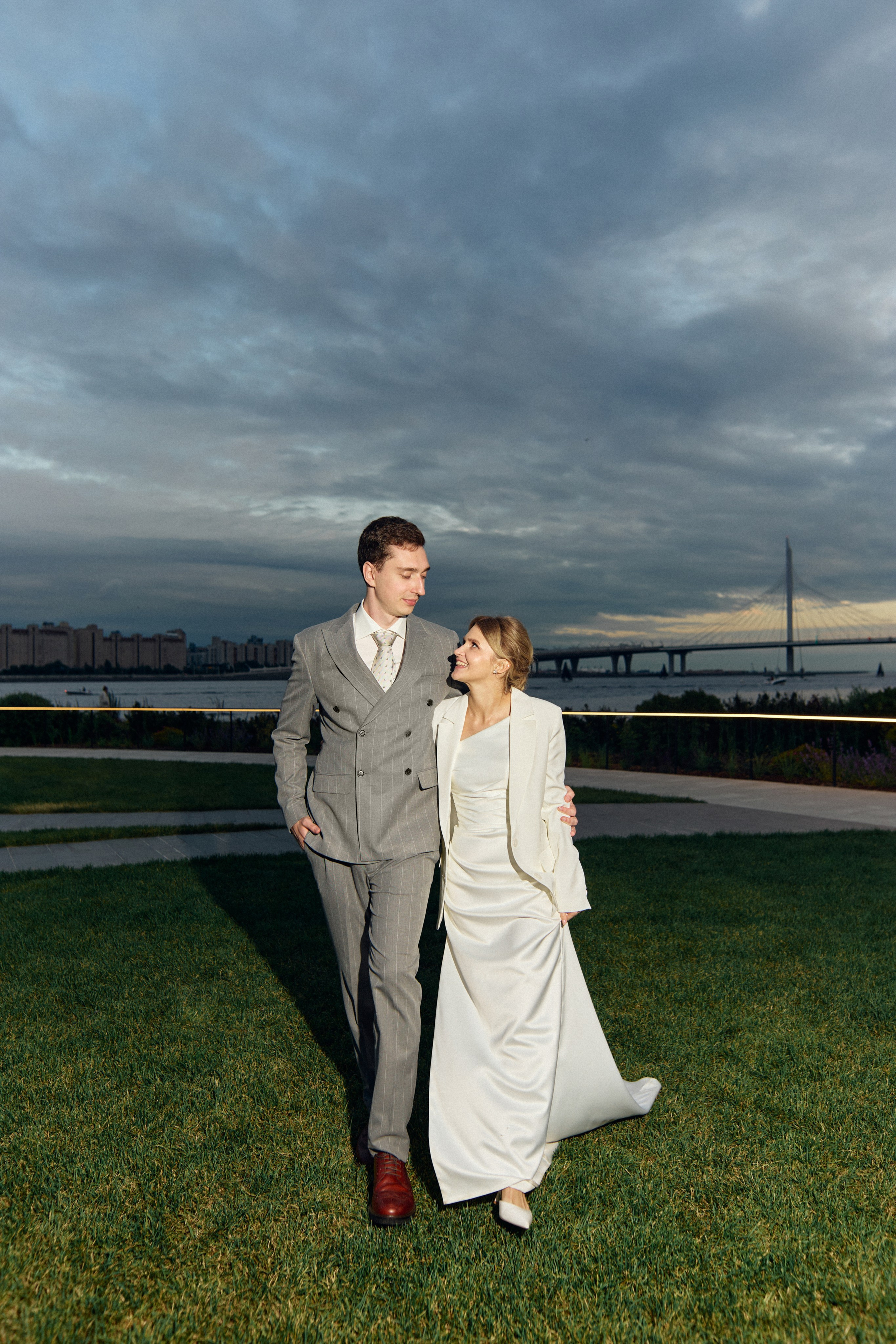 Свадьба в Royal Beach. Сестры Карабаза. Фотографы и ретушеры в Москве и Санкт-Петербурге