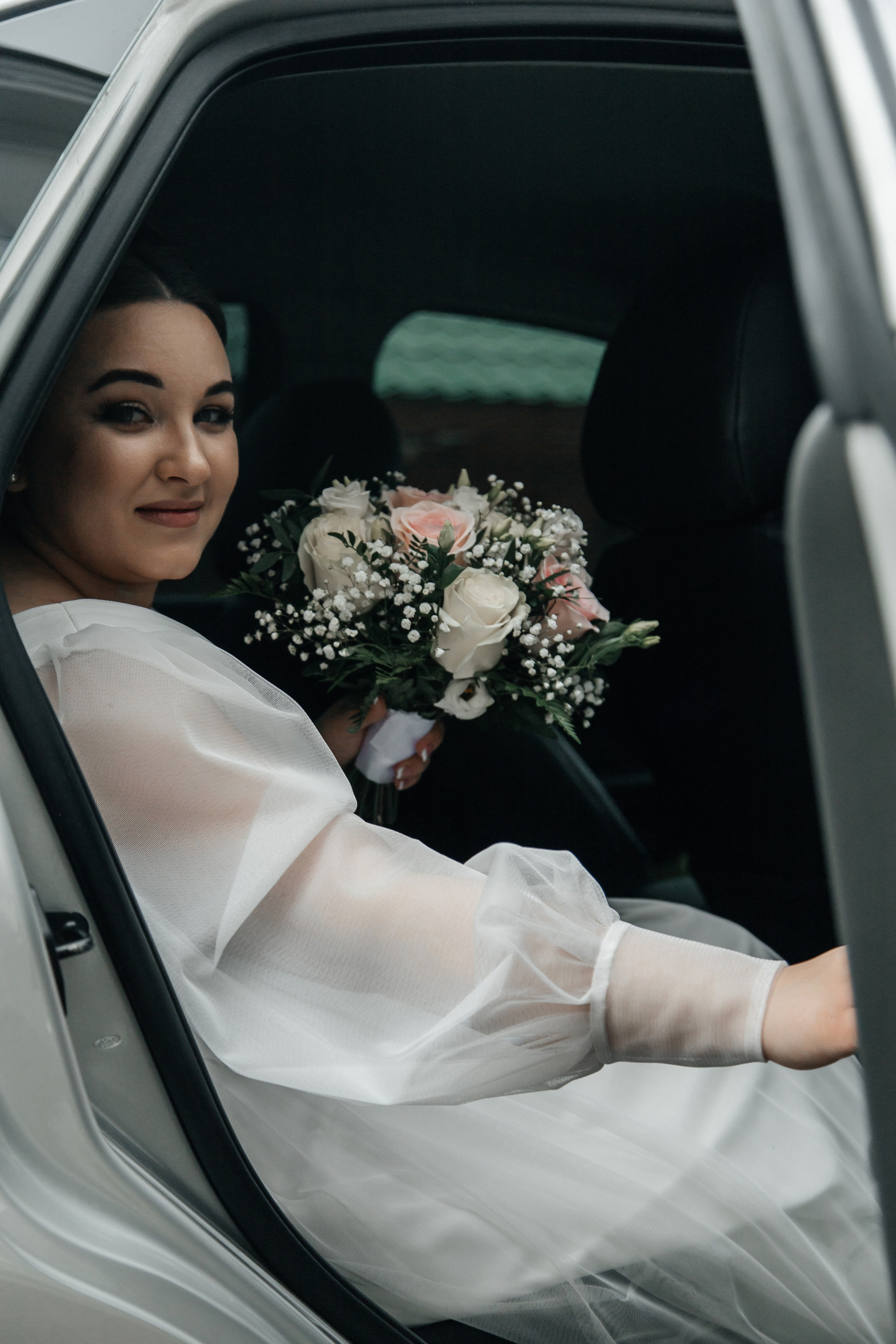 S & E. Street photographer