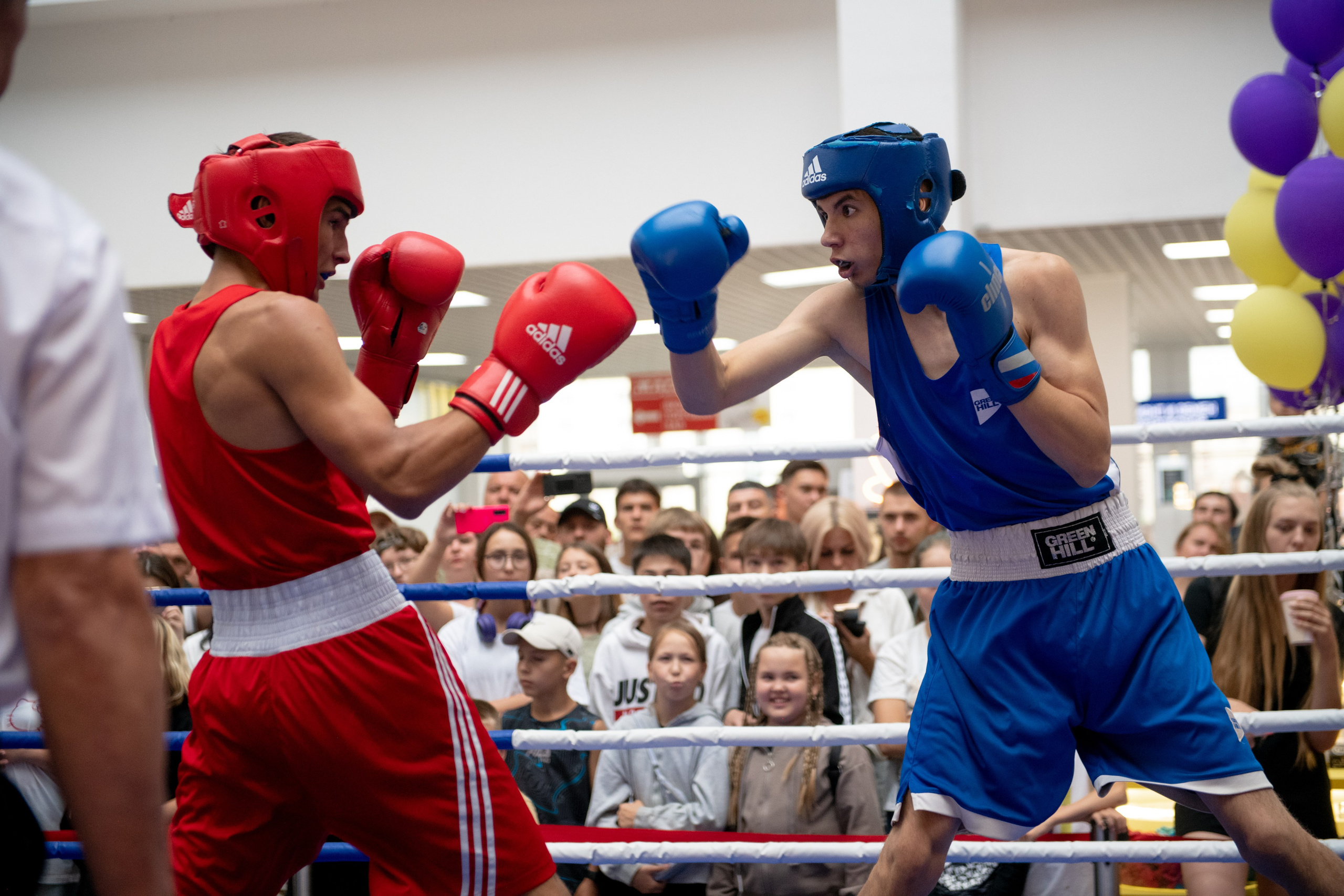 Турнир по боевым искусствам в ТЦ «Сити Молл». Репортажный фотограф в Стерлитамаке Дмитрий Соколов