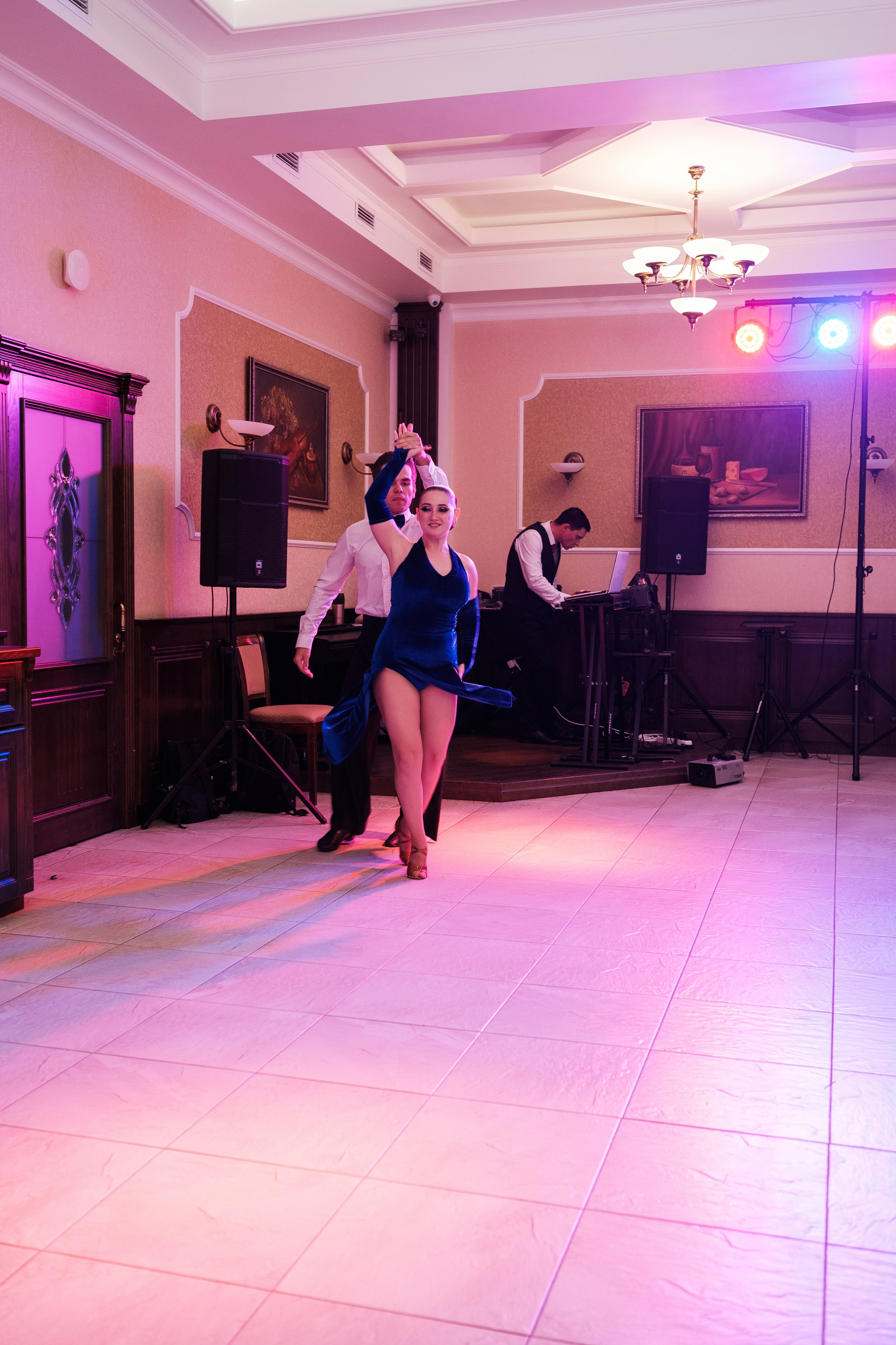 Виктор и Анна. Свадебный фотограф | репортаж | праздники | крещение