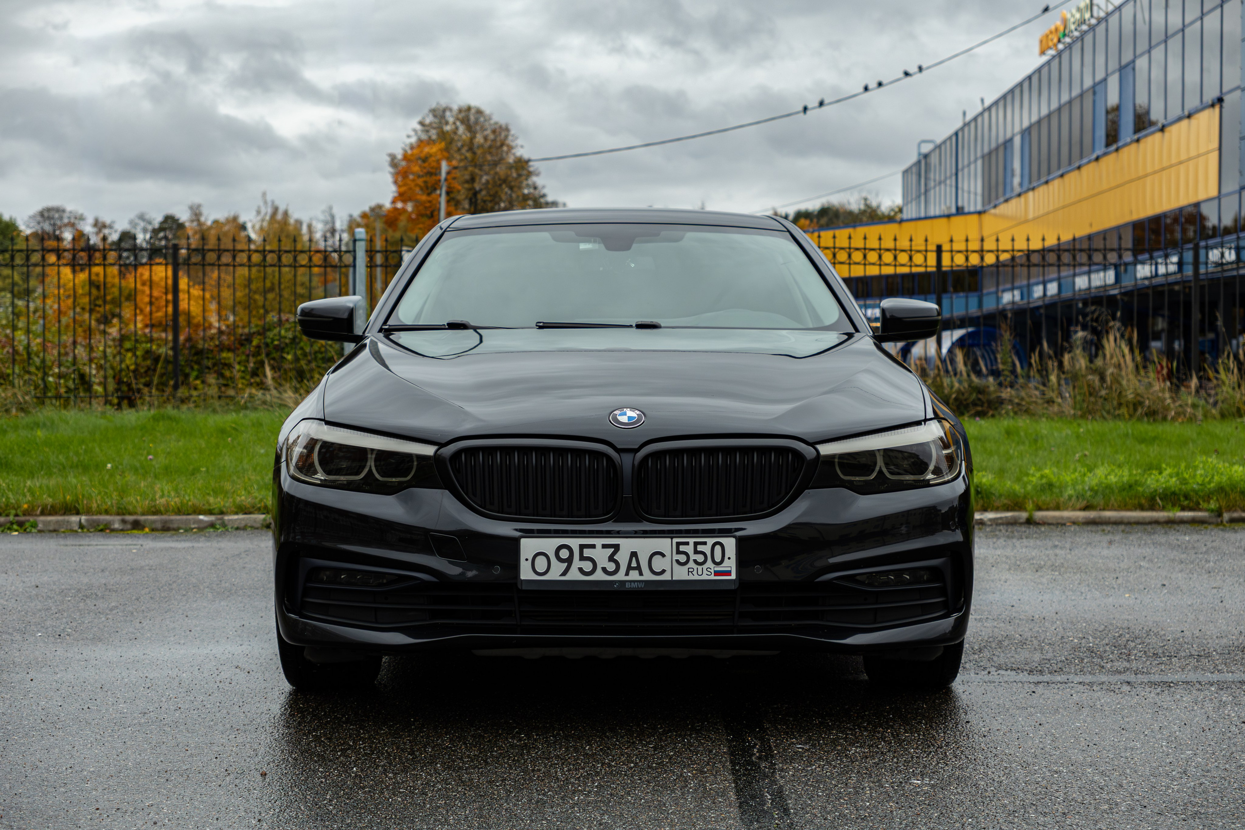 BMW 5 G30. Photo-nk