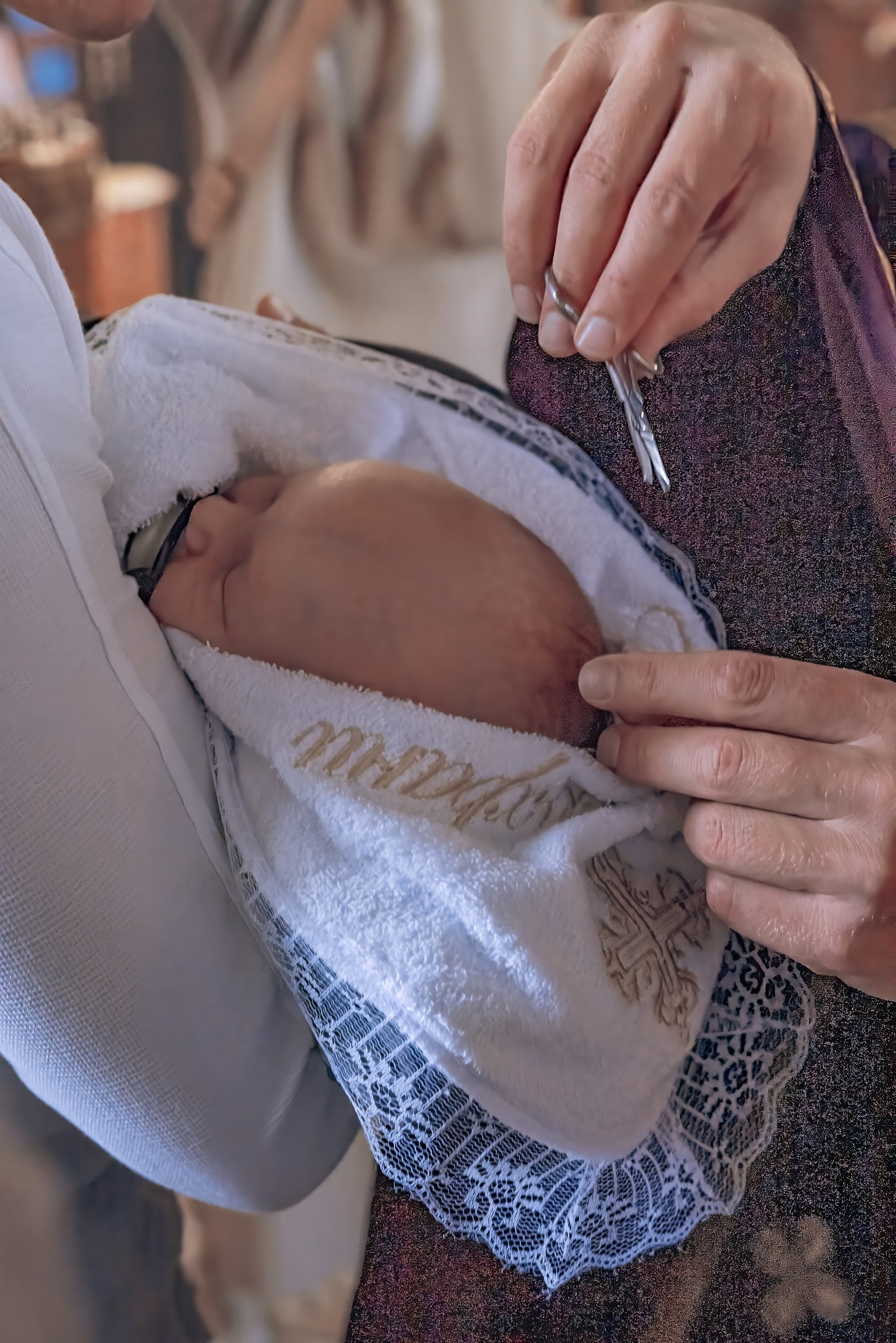 Крещение Мирона в Веденском хаме Березовка. Фотографы крещения/венчания  Красноярск Татьяна и Вячеслав Переваловы