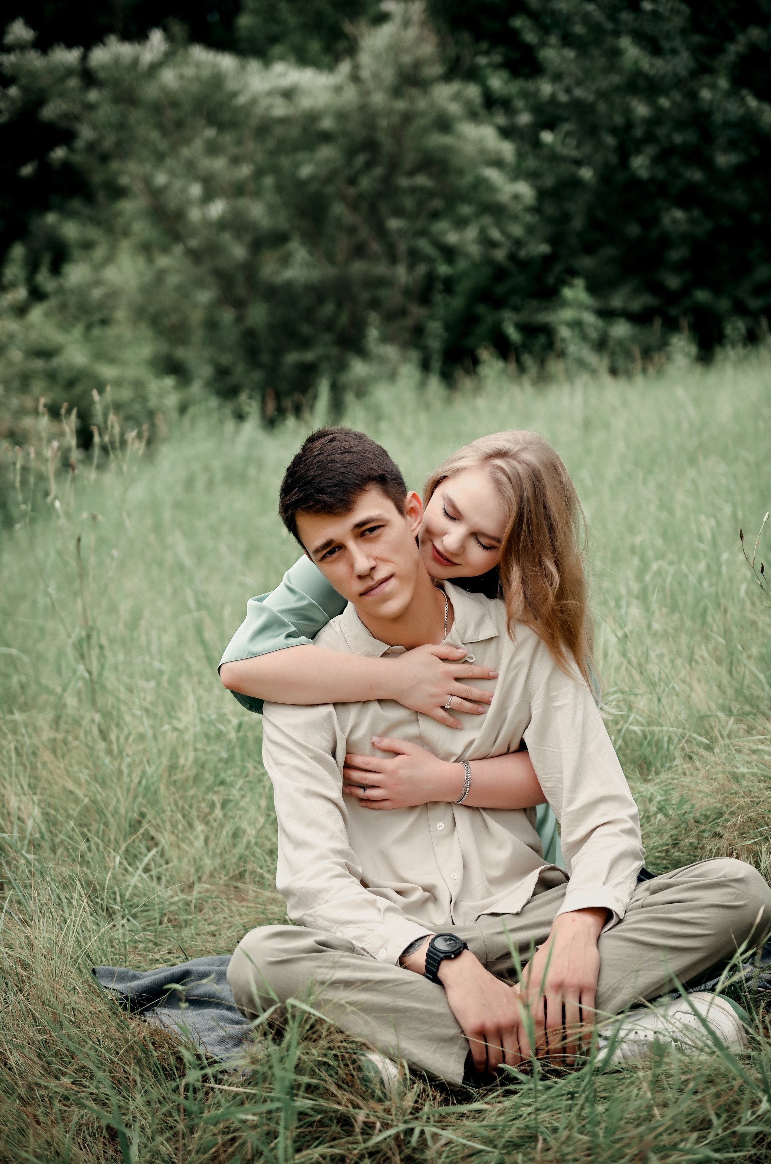 Love story прогулка вместе с песиком))). Свадебный, семейный, детский, контент фотограф в Омске Максим Ильин
