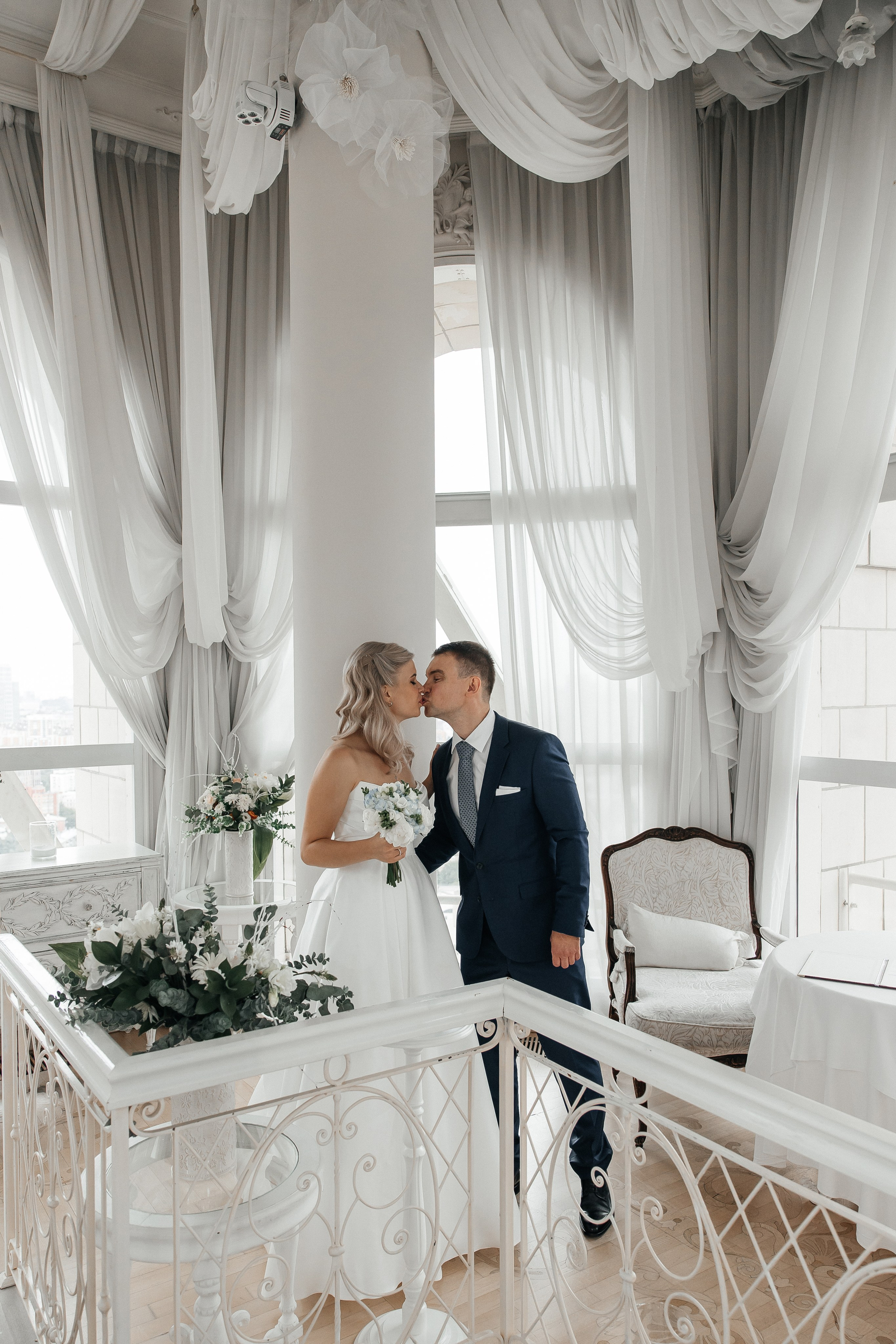 Регистрация брака в гостинице Украина. Свадебный фотограф в Москве Дарья Олендарёва