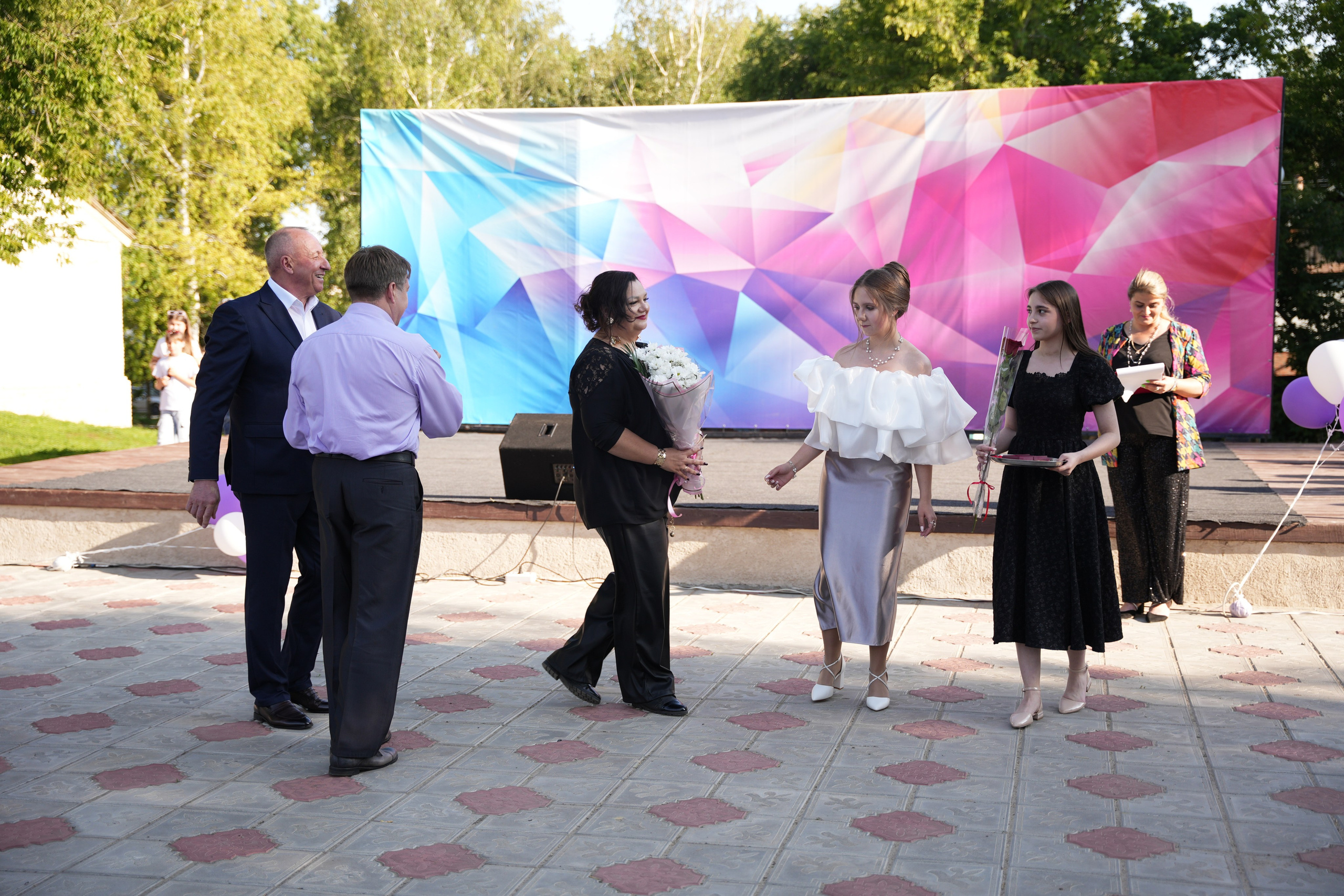 Выпускной в парке. Ольга Плаксина фотограф в Саратове