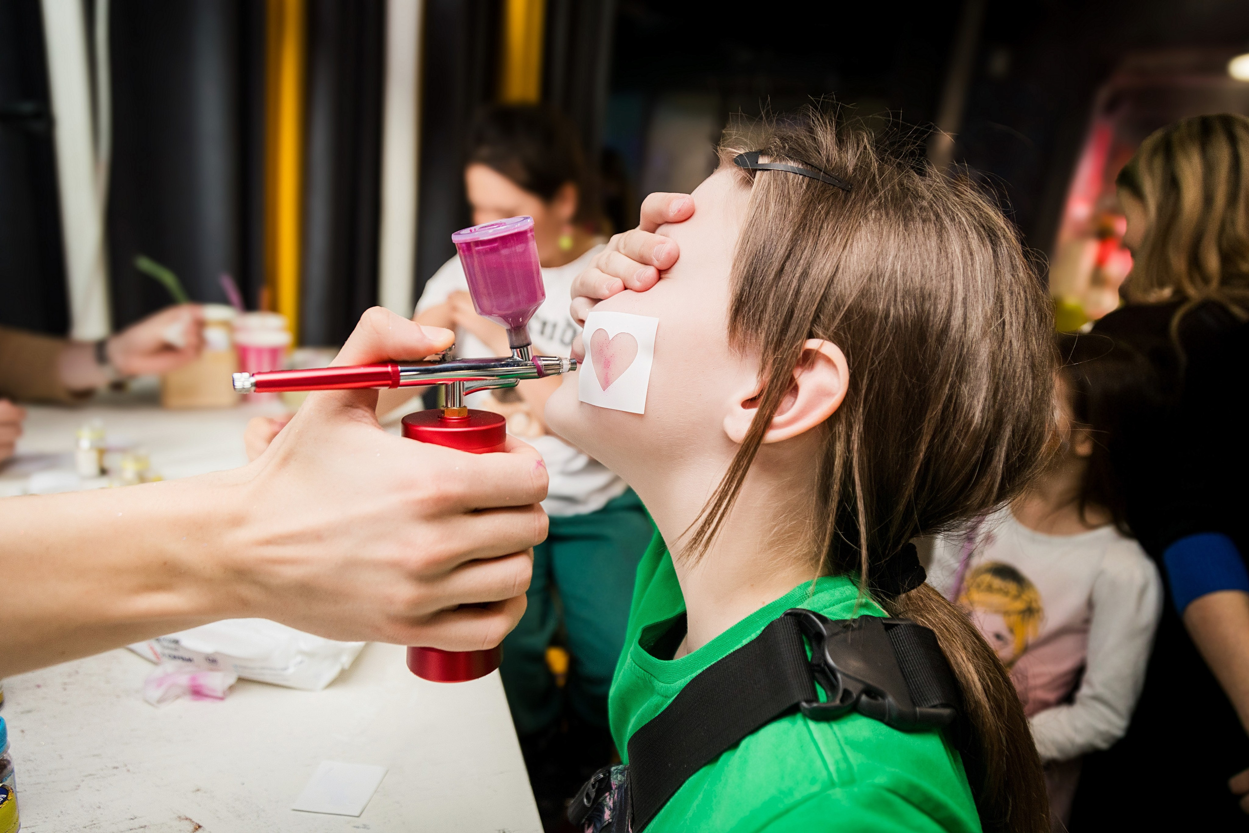 Арлекину 18 лет. Детский фотограф видеограф в Хабаровске Михаил Орлов