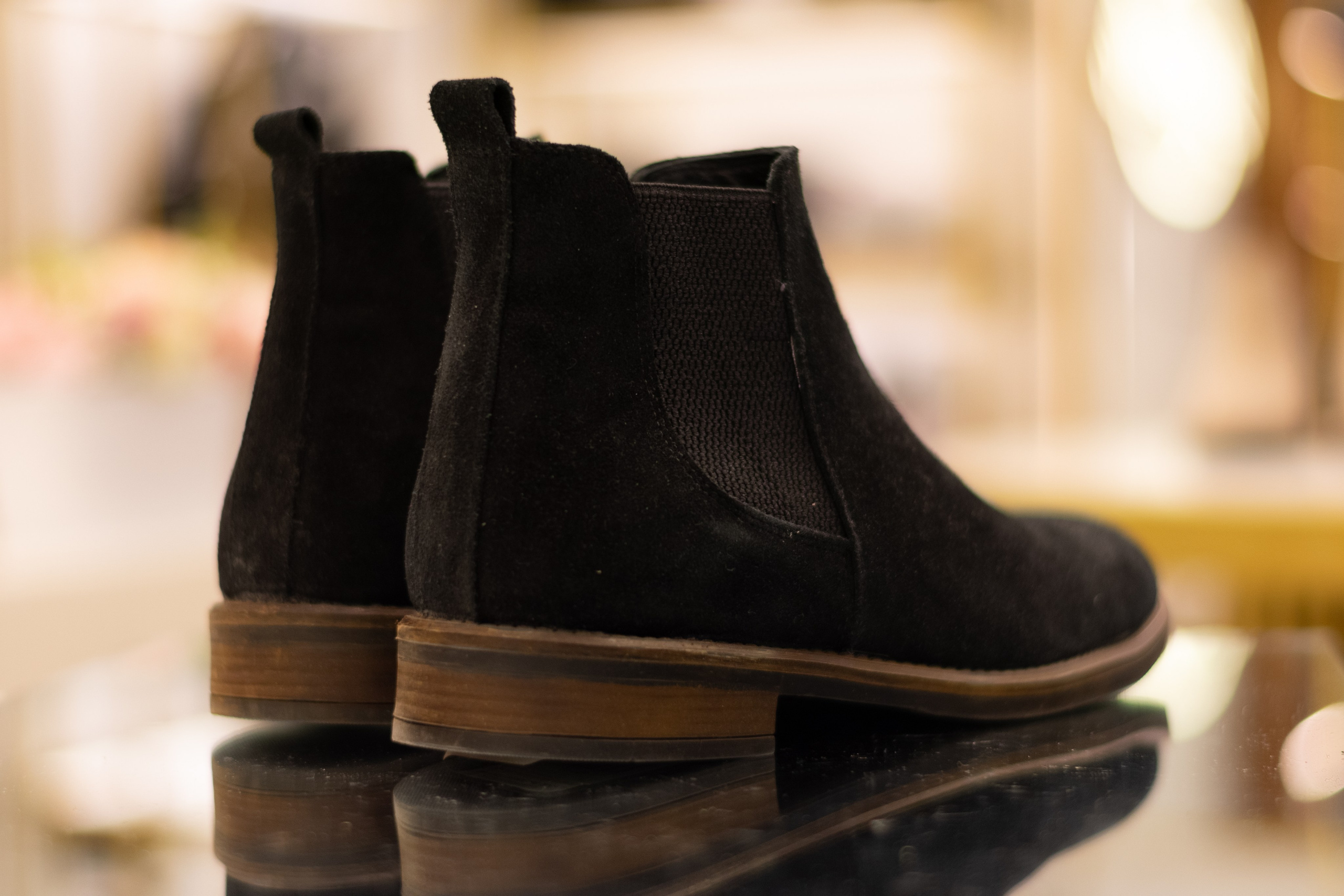 Для организаций. Предметная фотосессия для обувного магазина Capsula. Фотограф/видеограф Богдан Голованов