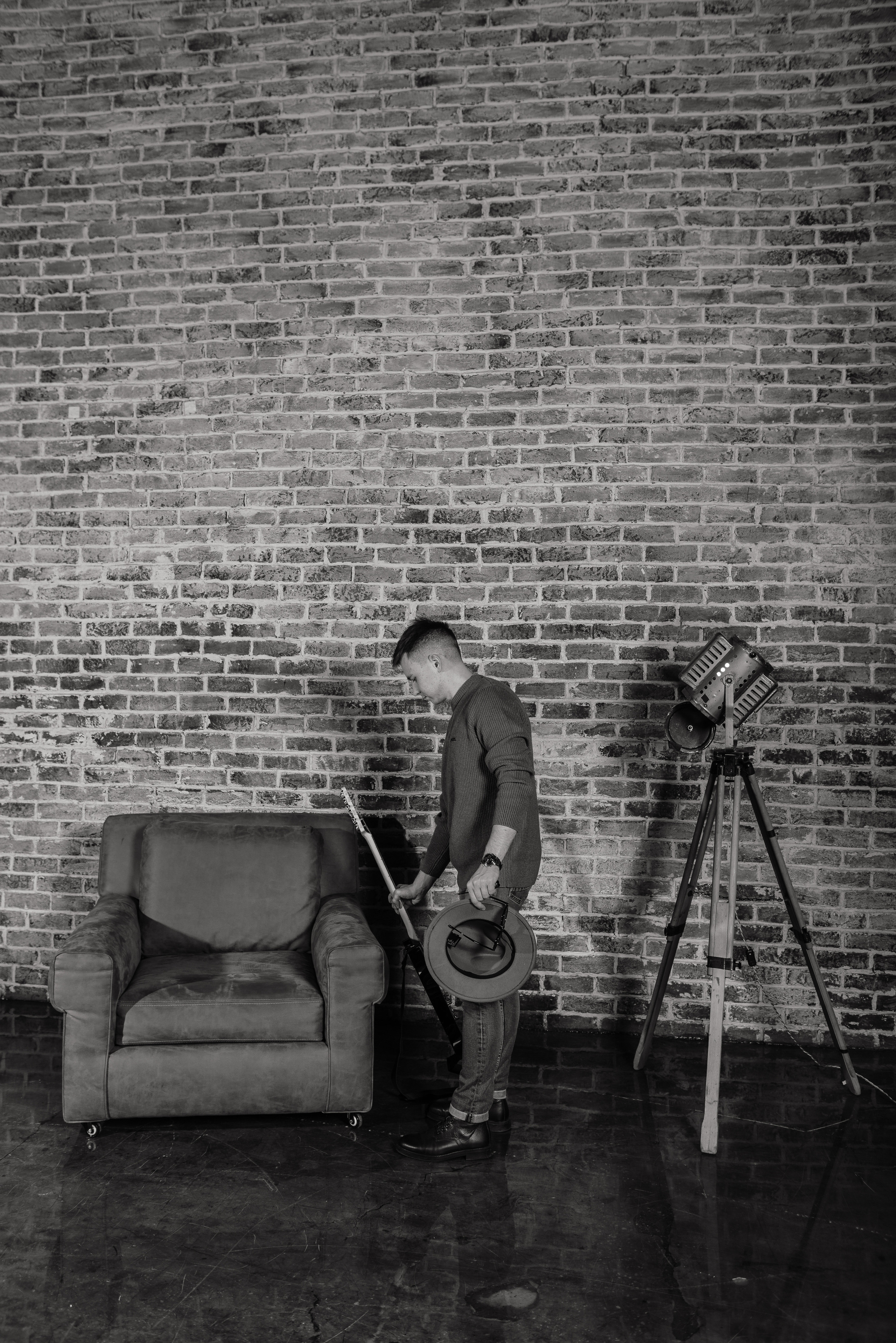 Гитара, игра на гитаре, обучение гитаре, обучение игре на гитаре, осень, осення съемка, контент, съемка для блога, контентная съемка, гитарист, блог гитариста, контентная фотосъемка для гитариста, контент гитариста, фотосессия для гитары, научиться играть на гитаре