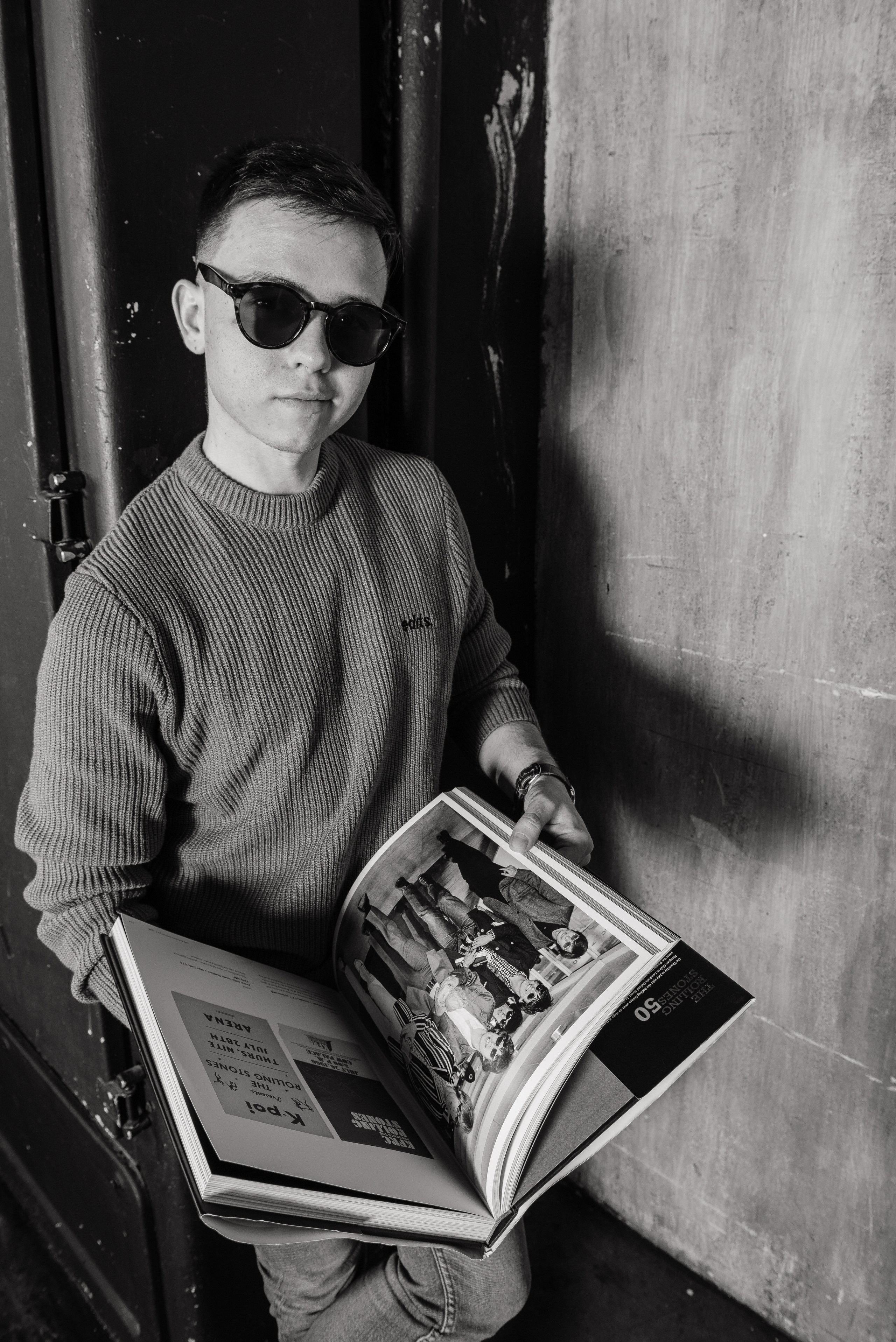 Гитара, игра на гитаре, обучение гитаре, обучение игре на гитаре, осень, осення съемка, контент, съемка для блога, контентная съемка, гитарист, блог гитариста, контентная фотосъемка для гитариста, контент гитариста, фотосессия для гитары, научиться играть на гитаре