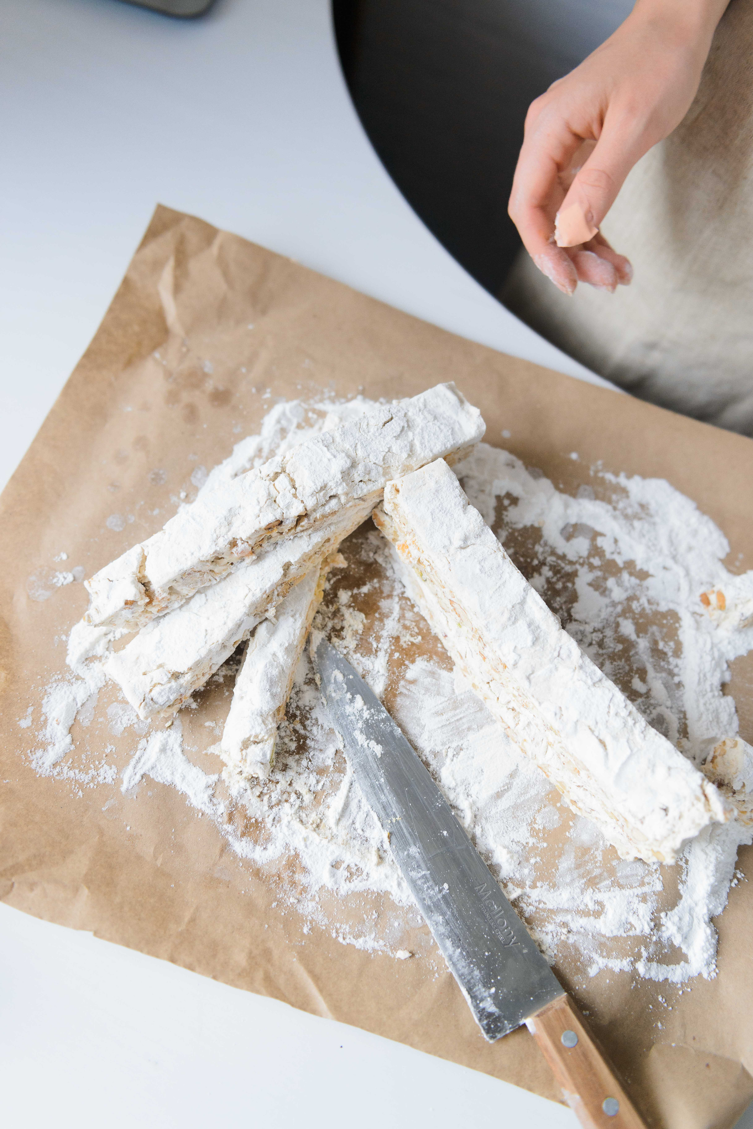 GOLDEN.NUT — Закулисье приготовления. Фотограф Лопаткина Ирина