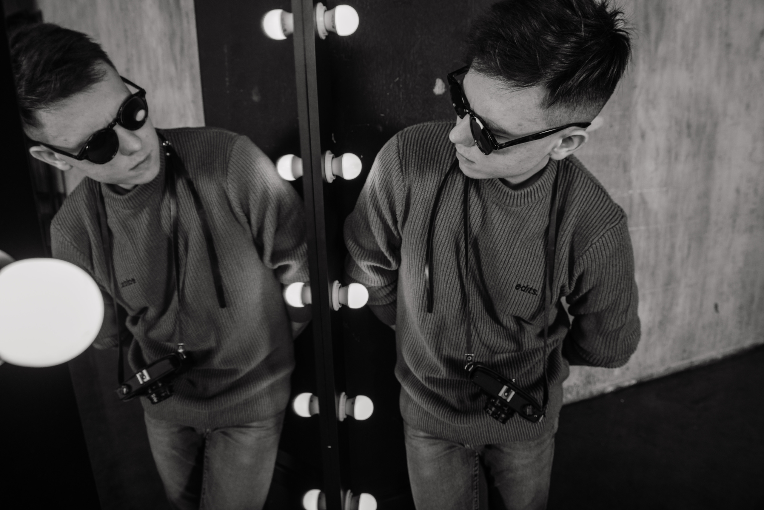 Гитара, игра на гитаре, обучение гитаре, обучение игре на гитаре, осень, осення съемка, контент, съемка для блога, контентная съемка, гитарист, блог гитариста, контентная фотосъемка для гитариста, контент гитариста, фотосессия для гитары, научиться играть на гитаре