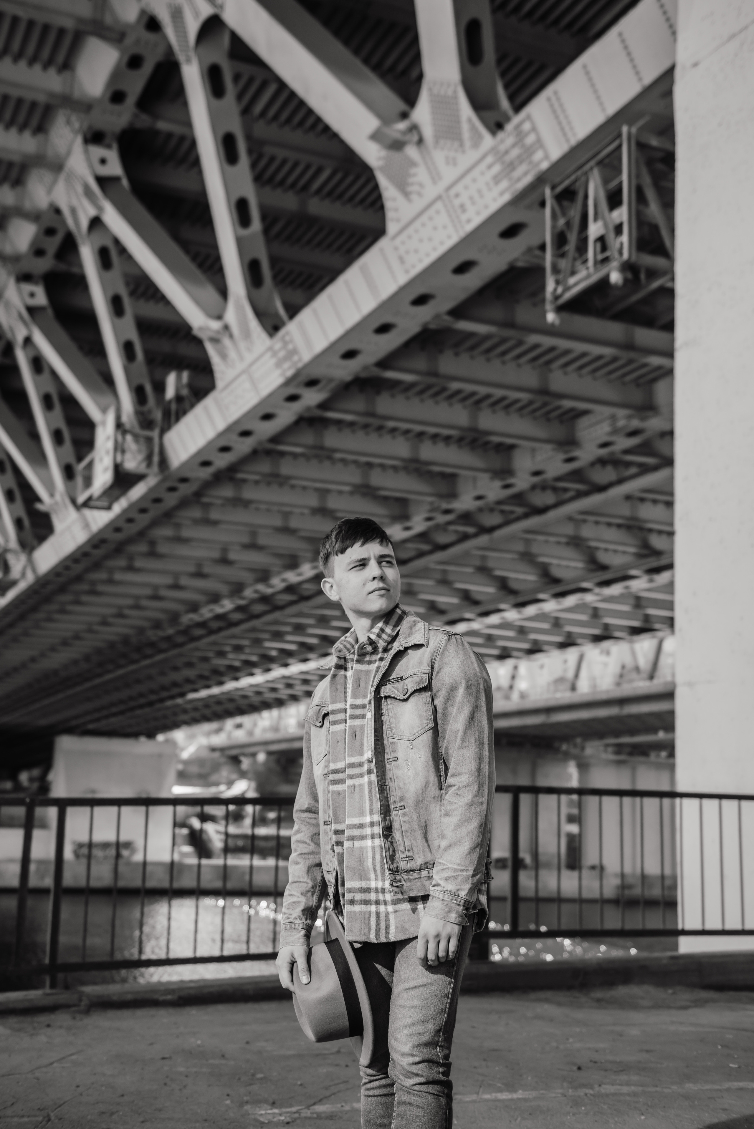 Гитара, игра на гитаре, обучение гитаре, обучение игре на гитаре, осень, осення съемка, контент, съемка для блога, контентная съемка, гитарист, блог гитариста, контентная фотосъемка для гитариста, контент гитариста, фотосессия для гитары, научиться играть на гитаре