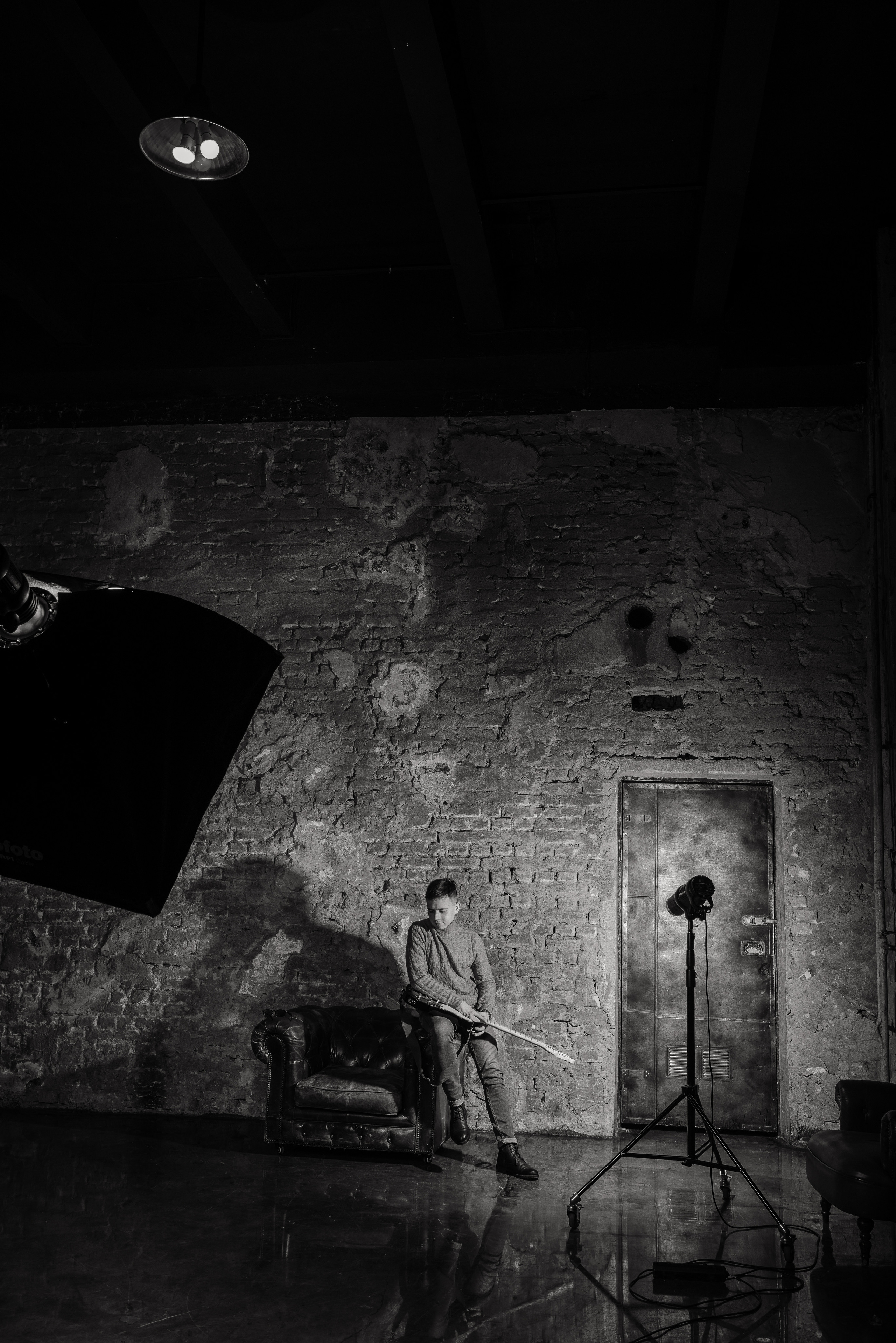 Гитара, игра на гитаре, обучение гитаре, обучение игре на гитаре, осень, осення съемка, контент, съемка для блога, контентная съемка, гитарист, блог гитариста, контентная фотосъемка для гитариста, контент гитариста, фотосессия для гитары, научиться играть на гитаре