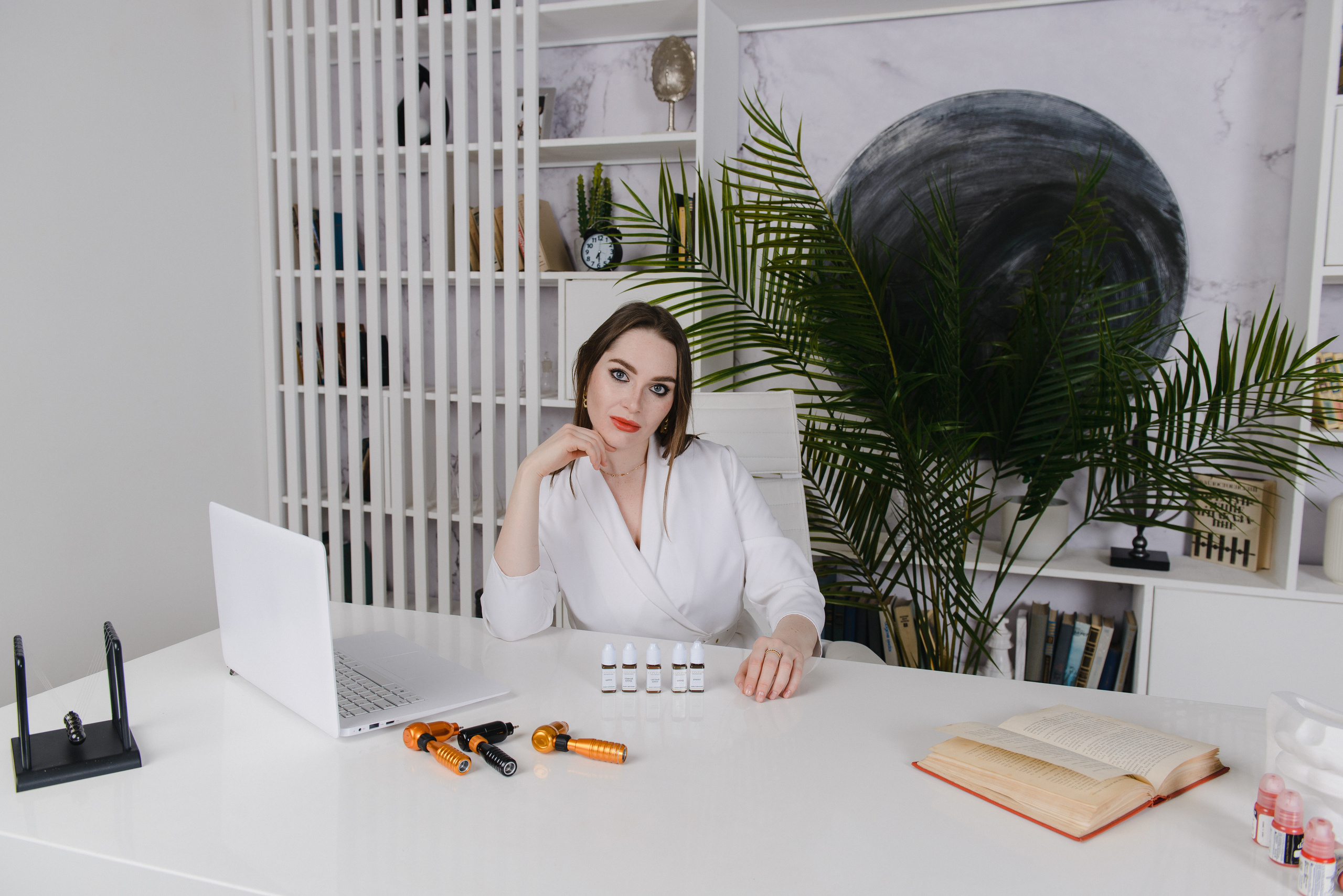 EYES_N_LIPS.RU — Студия перманентного макияжа. Фотограф Лопаткина Ирина