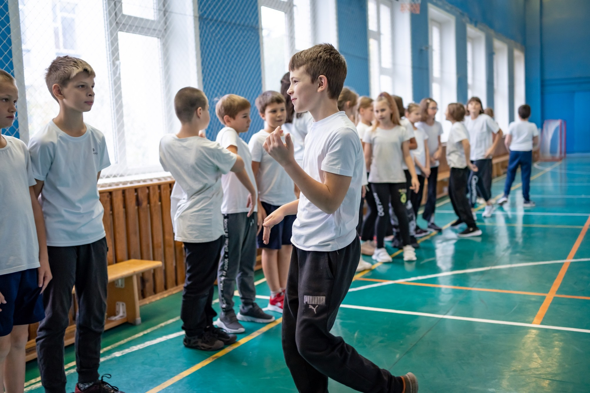 Выпускники начальной школы. Семейный фотограф Варвара Сорока в городе Москве