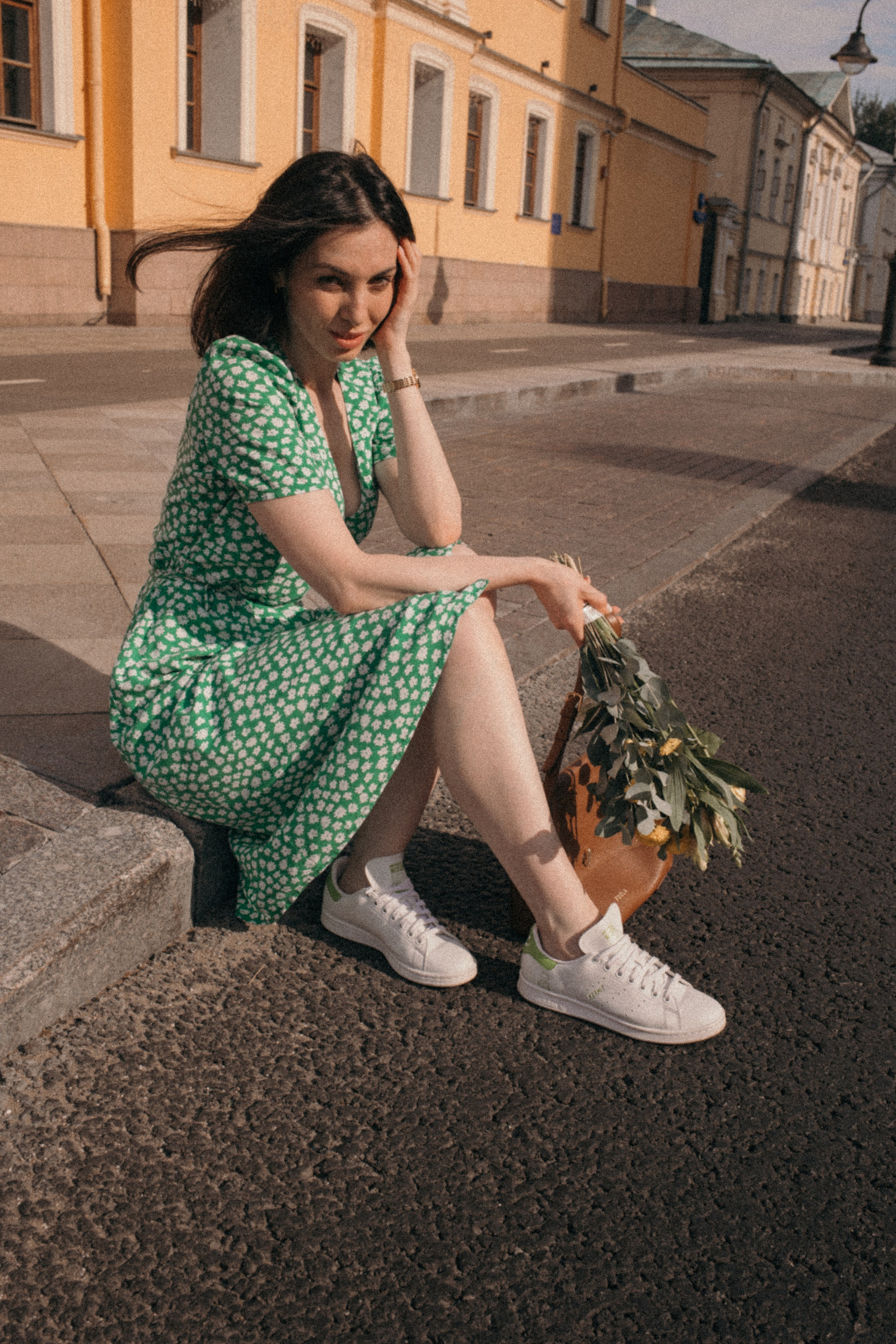 ОЛЯ. Я фотограф из Москвы к Вашим услугам