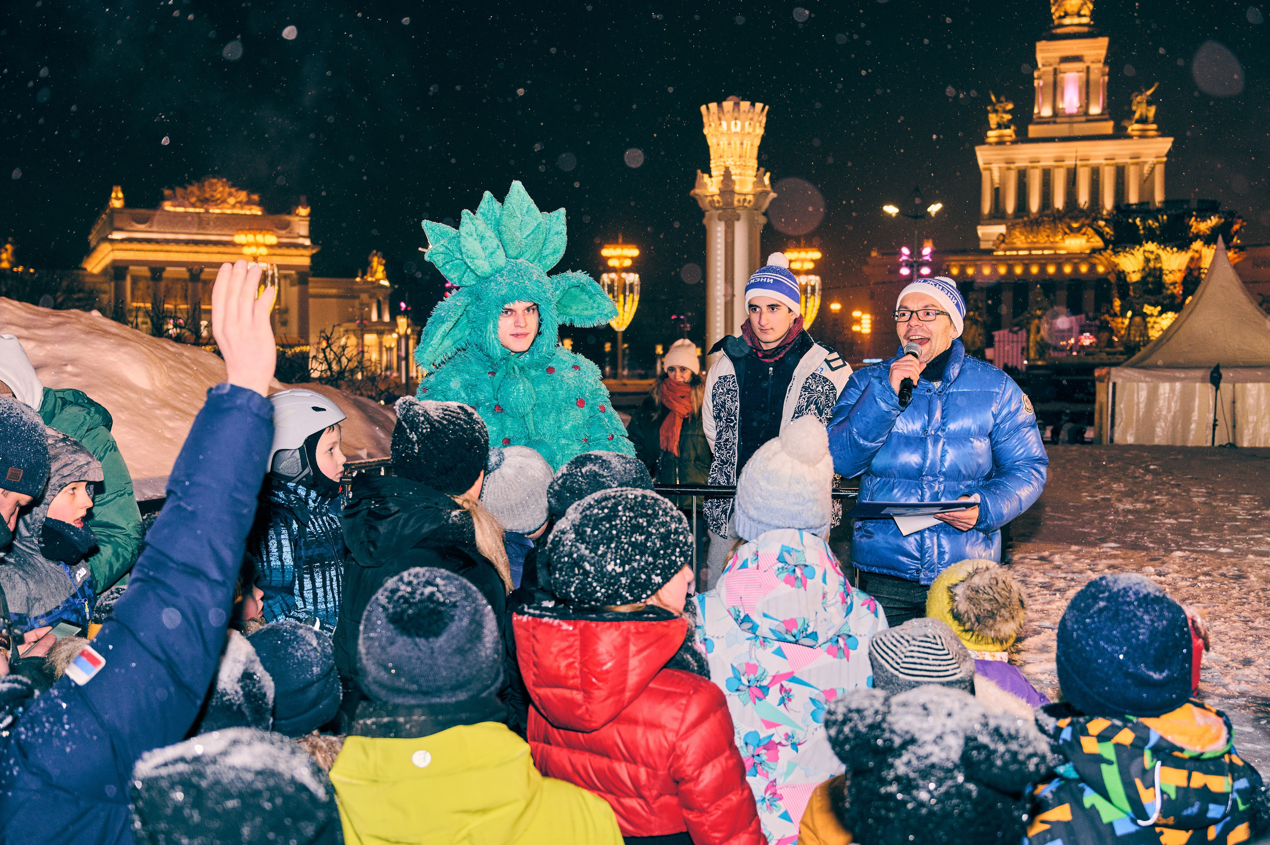 Линия жизни и Дед Мороз на ВДНХ. Никита Хохловский фото и видео продакшн