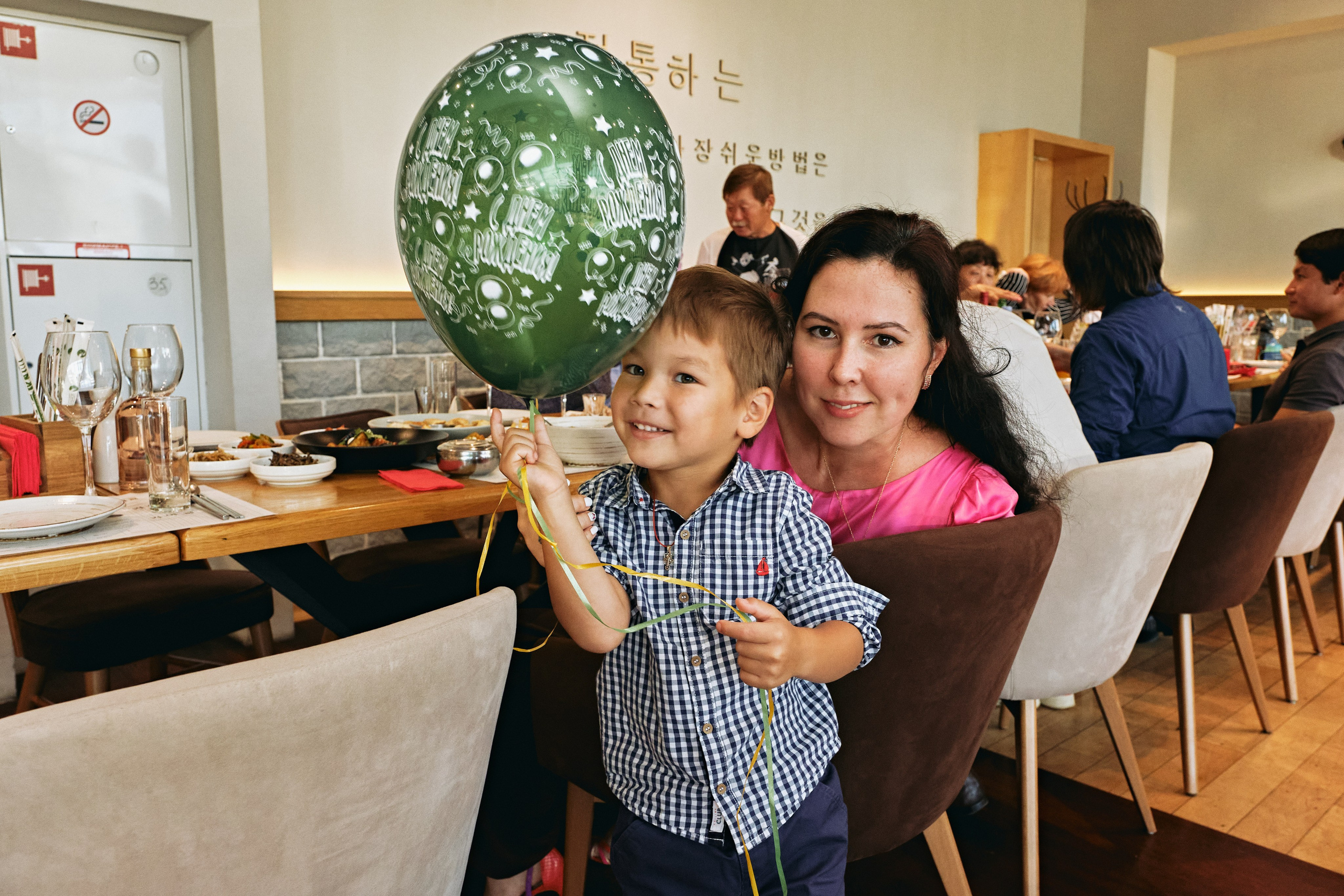 Фотограф на детский день рождения в СПб. Семейные и свадебные фотосессии в СПб, в студии, на улице, на природе