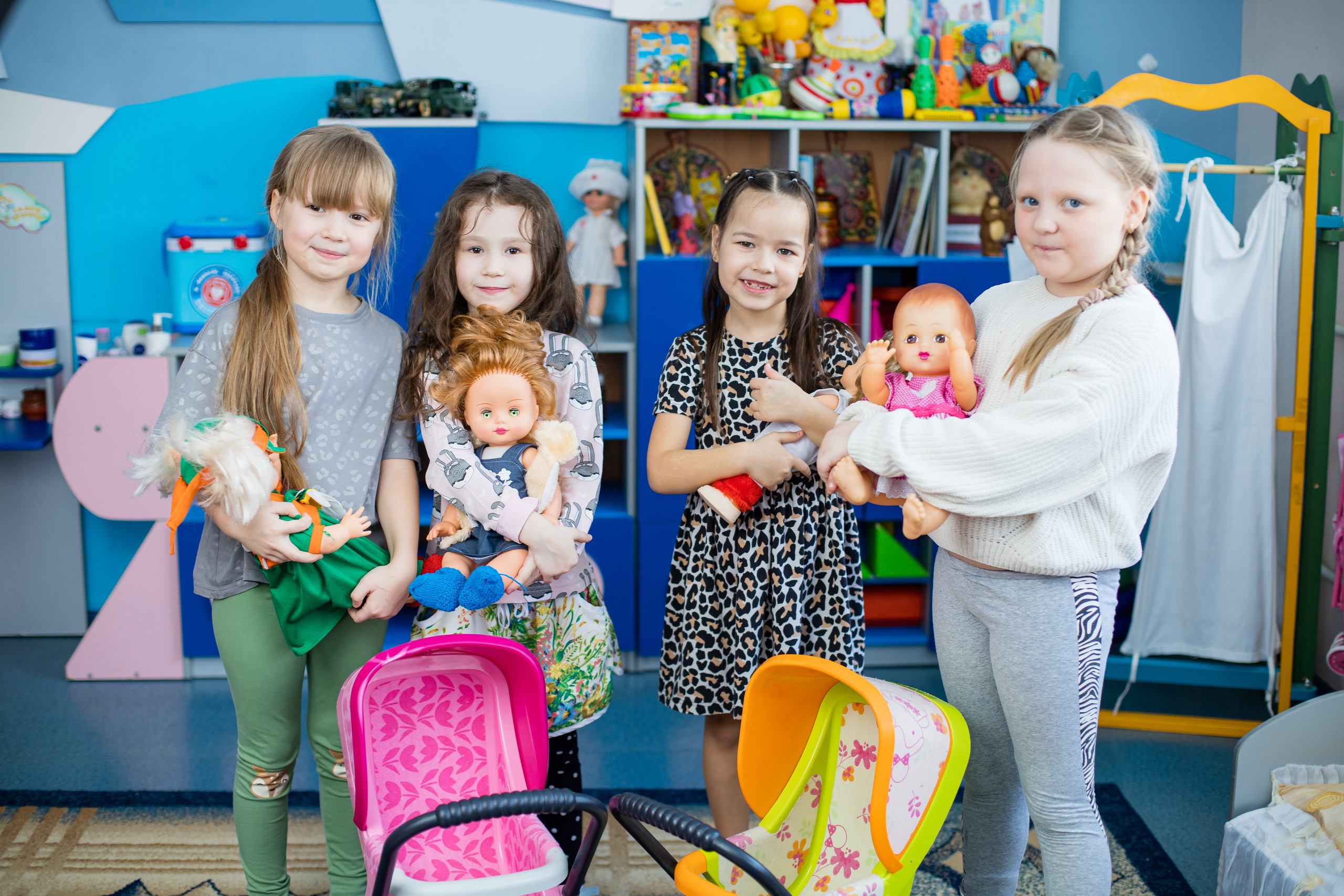 Выпускные альбомы для садика и школы в Набережных Челнах