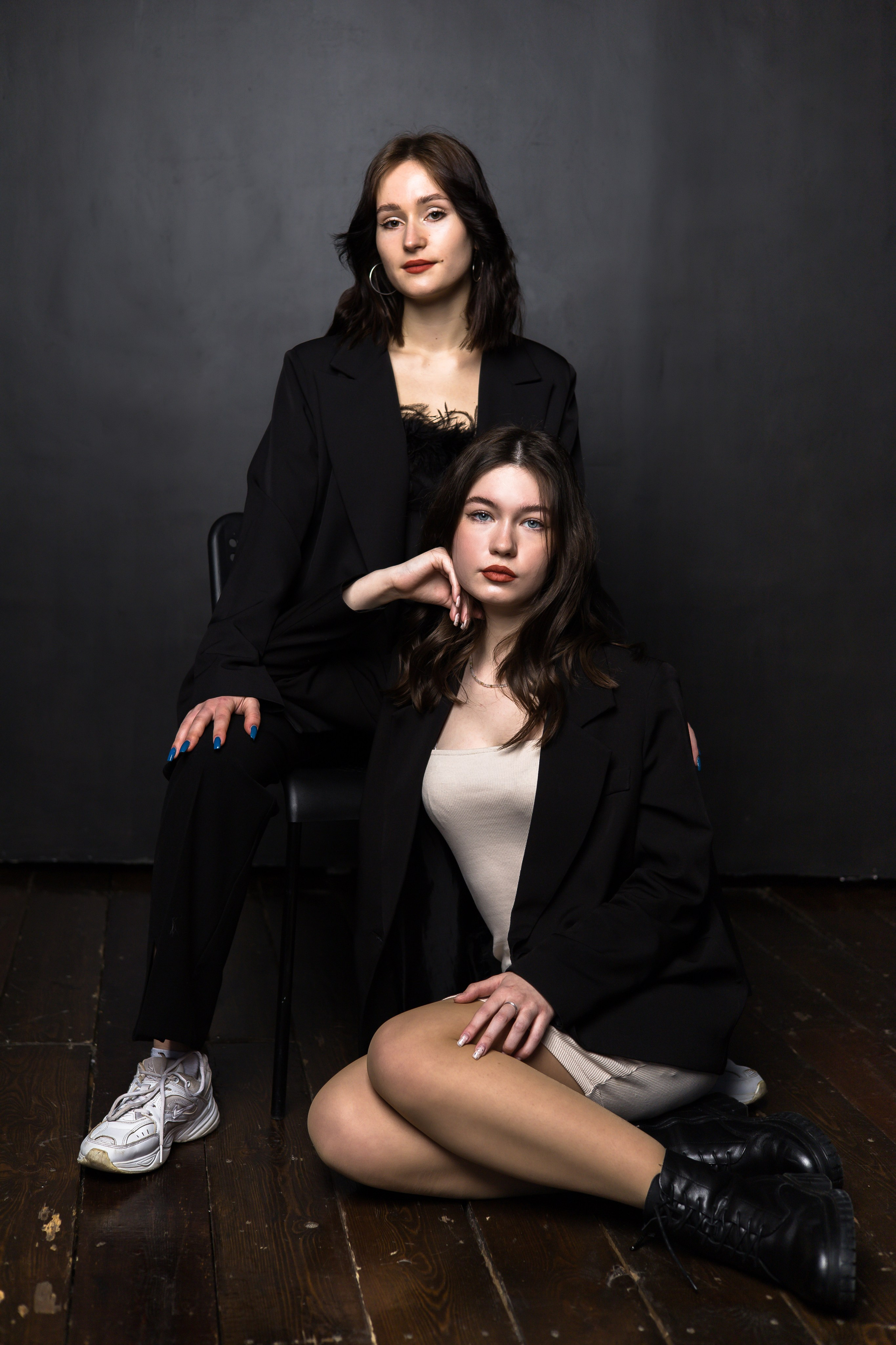 Фотосессия на выпускной альбом 11 класс Саратов. Выпускные альбомы Саратов Энгельс фотограф Титова Ирина