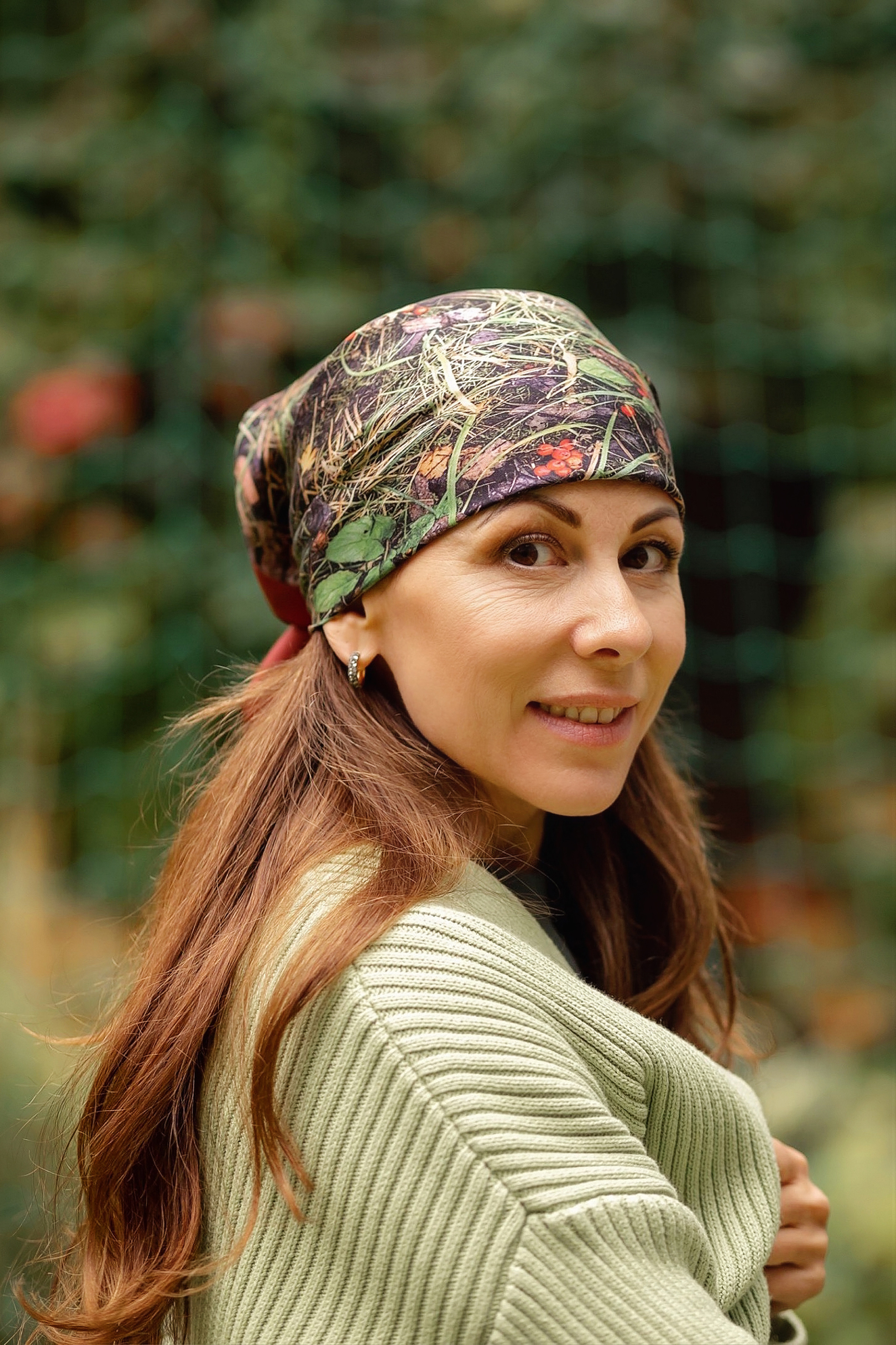 Марина, создательница платков. Фотограф в Москве Ксения Мокрушина | Brand & Women photographer