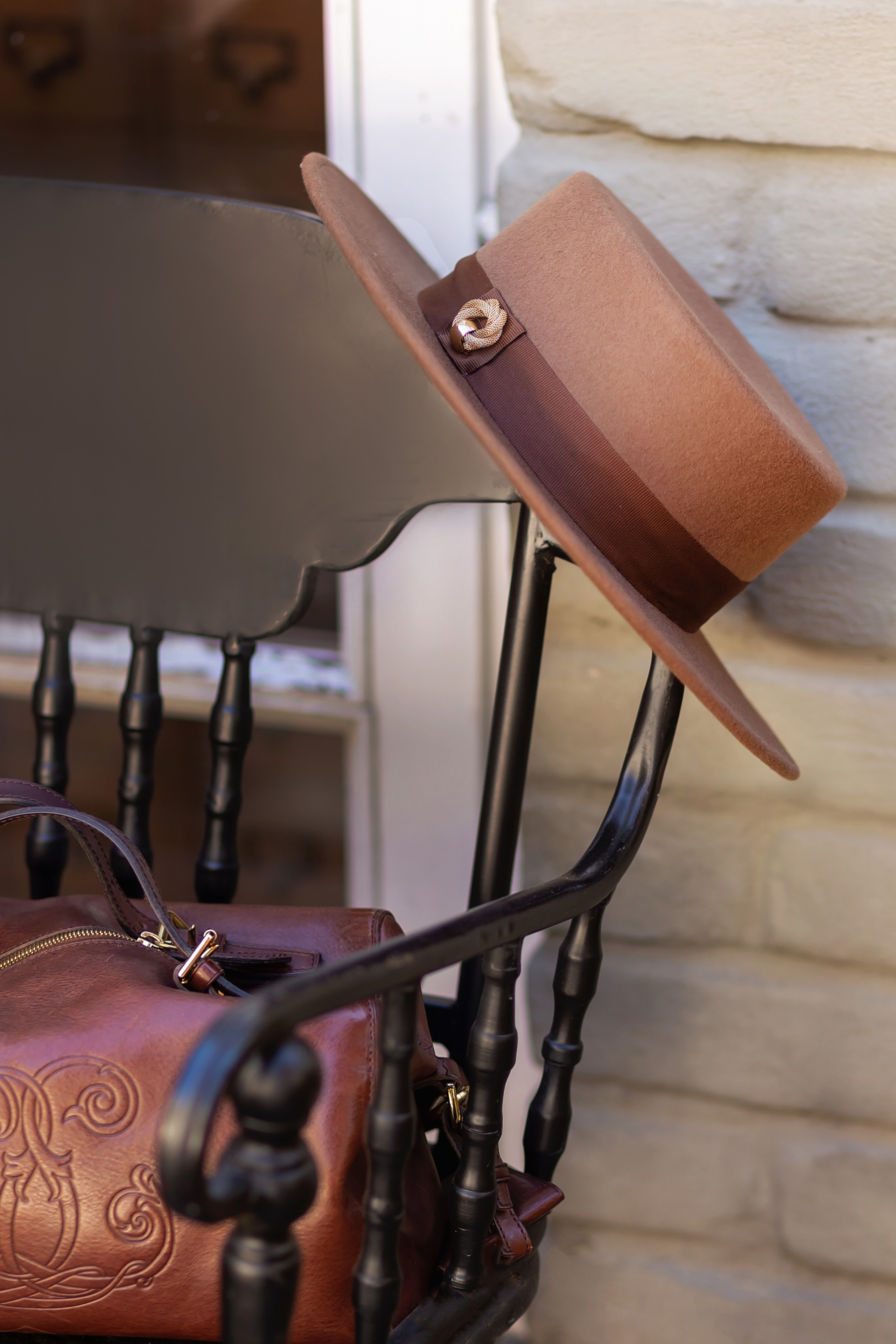 Алена, архитектор шляп. Фотограф в Москве Ксения Мокрушина | Brand & Women photographer