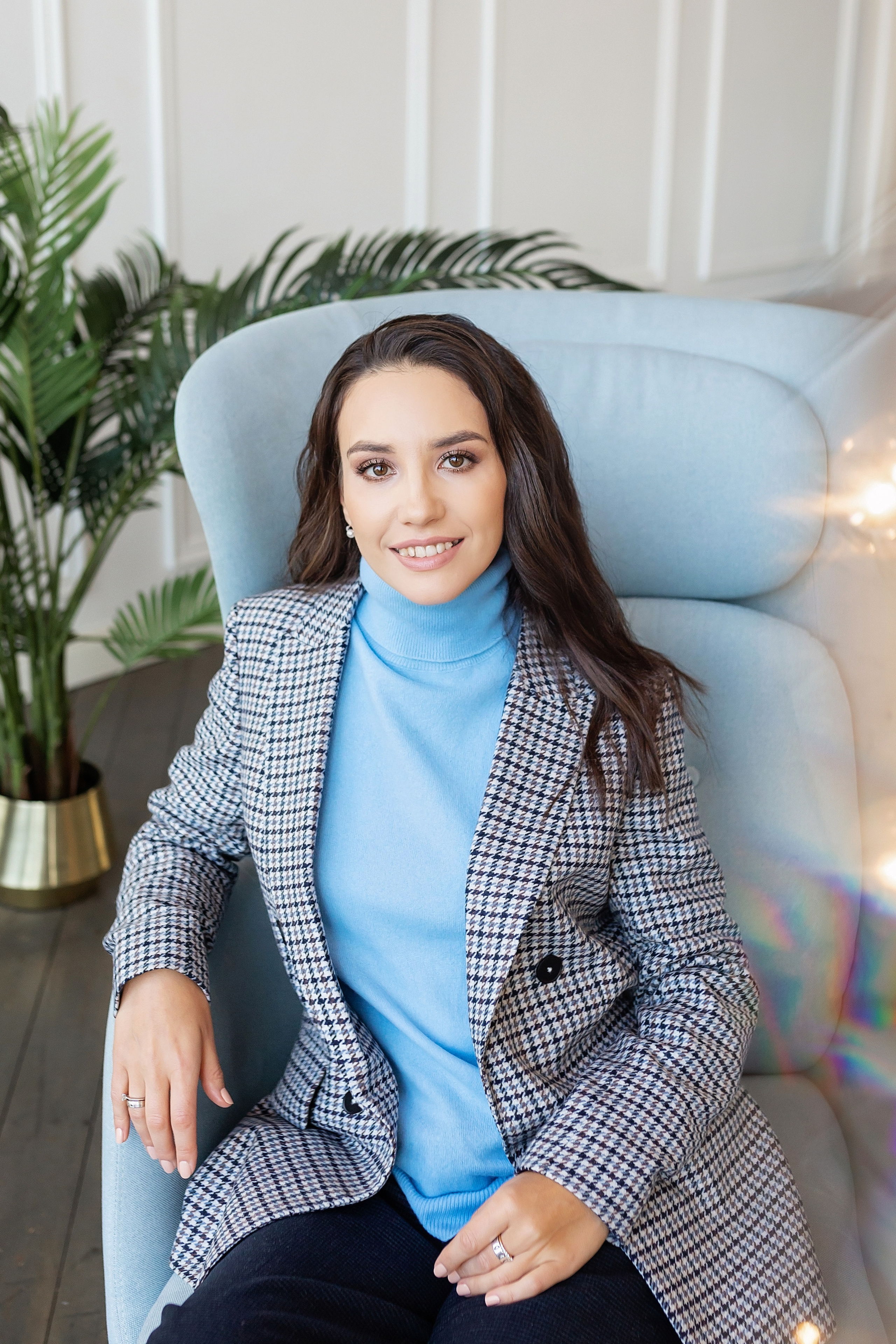 Елена, проводник к женской реализации. Фотограф в Москве Ксения Мокрушина | Brand & Women photographer