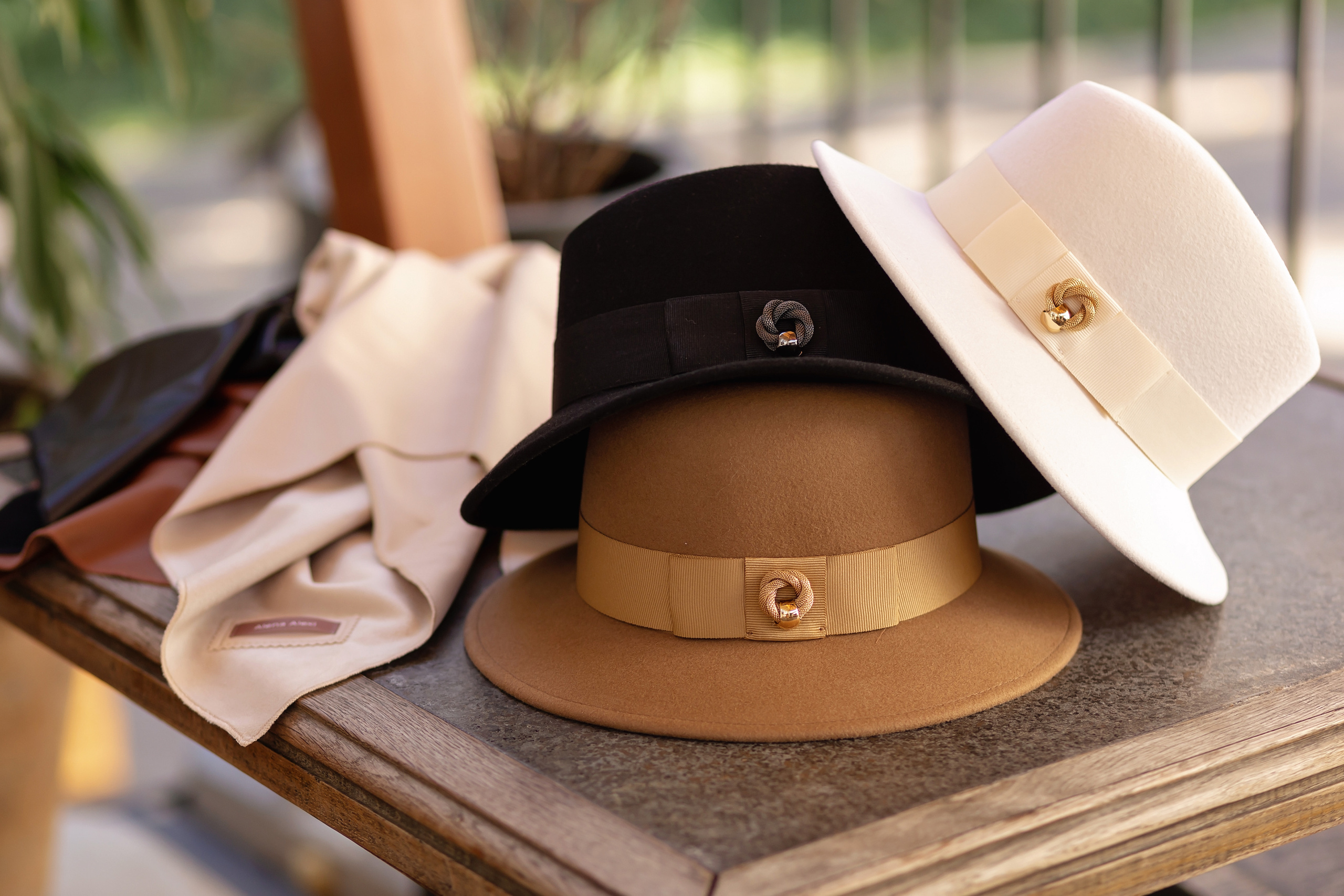 Алена, архитектор шляп. Фотограф в Москве Ксения Мокрушина | Brand & Women photographer