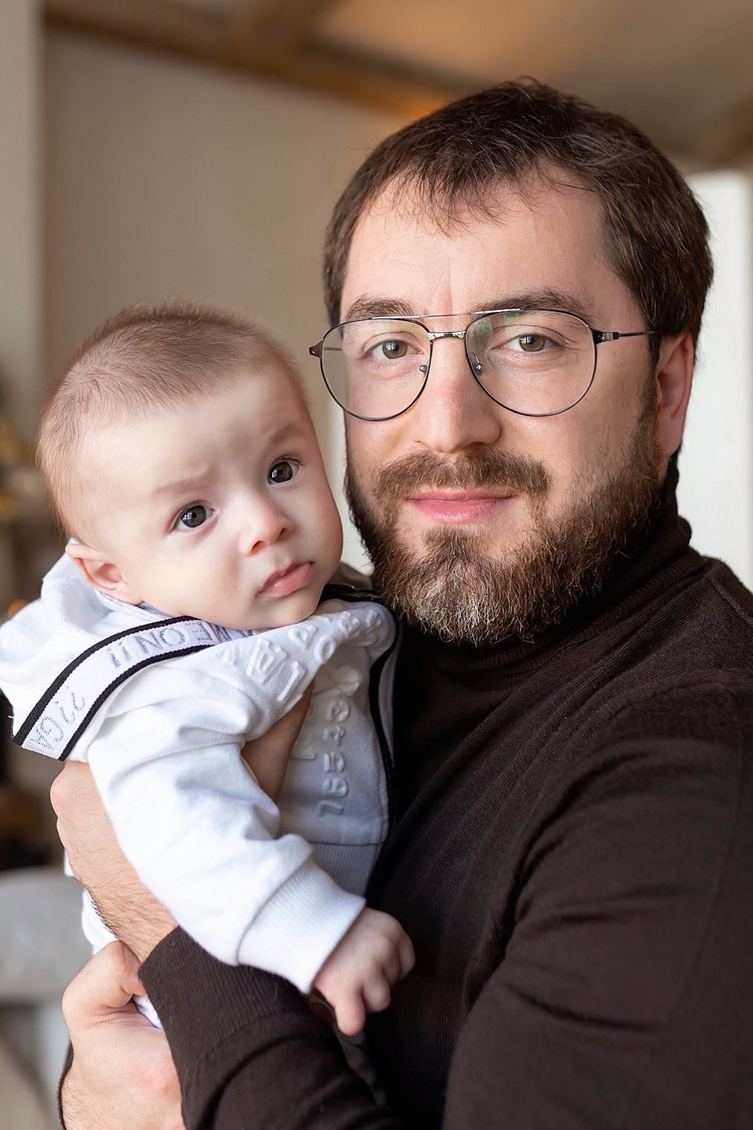 Али и родители. Фотограф в Москве Ксения Мокрушина | Brand & Women photographer