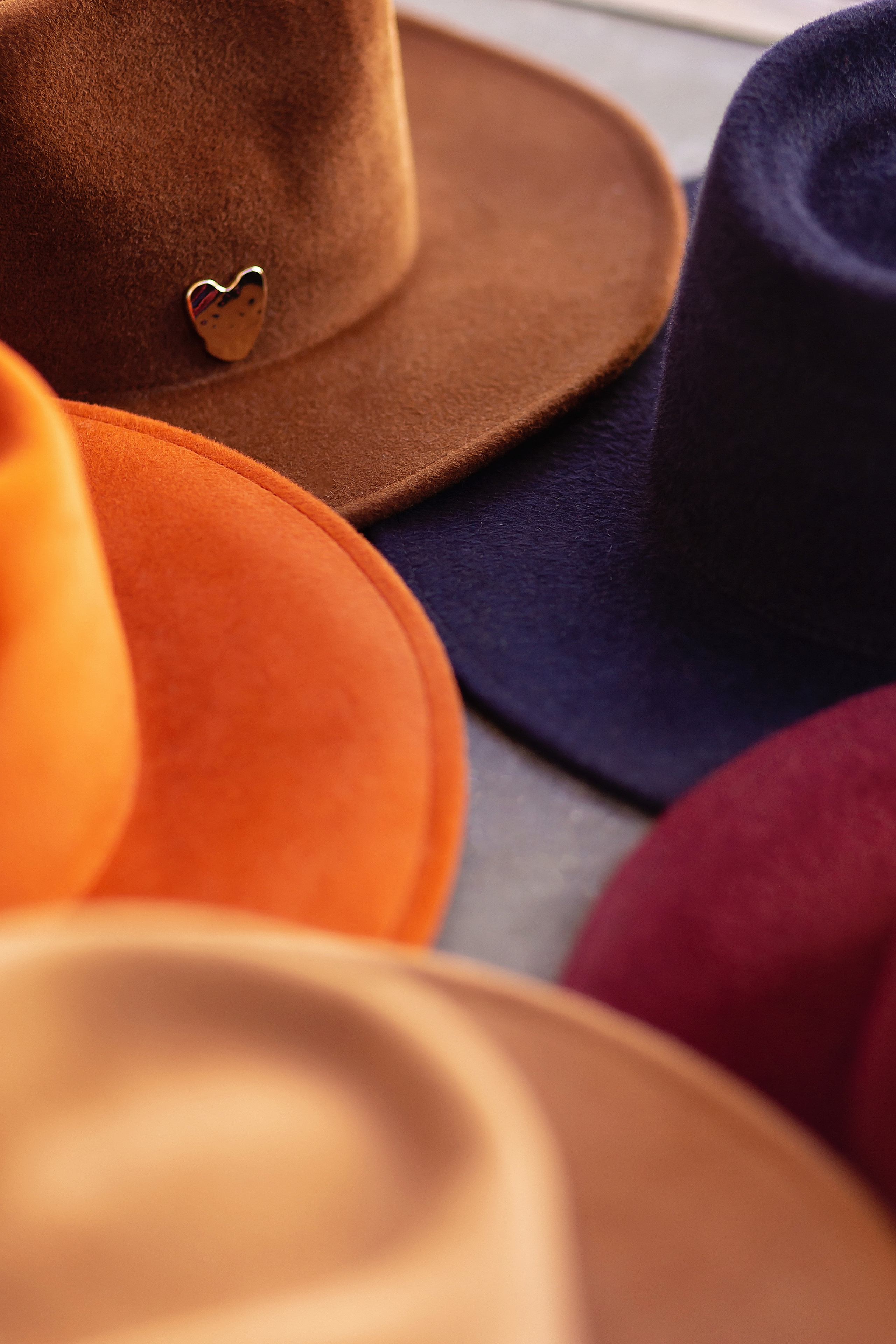 Алена, архитектор шляп. Фотограф в Москве Ксения Мокрушина | Brand & Women photographer