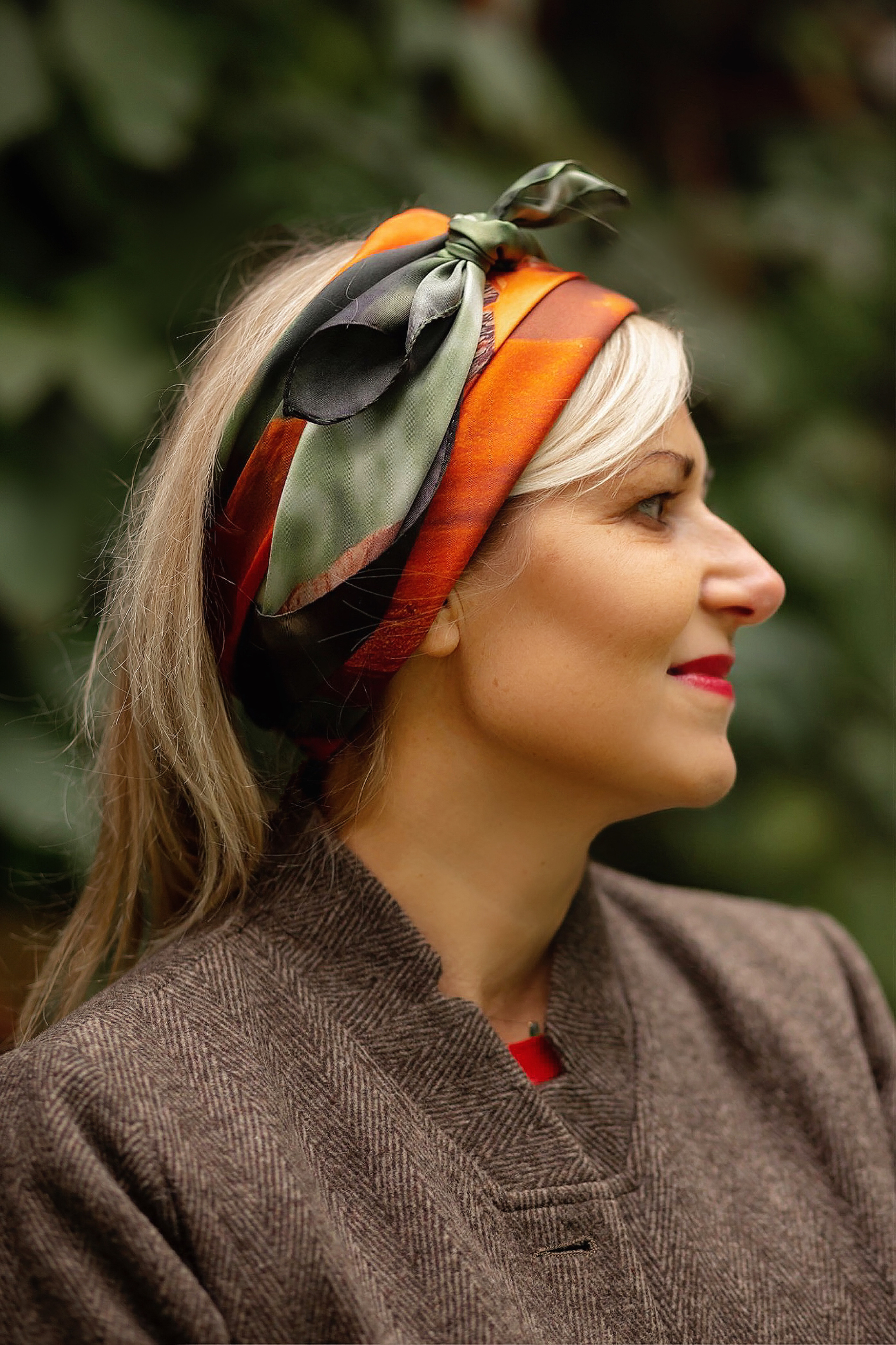 Марина, создательница платков. Фотограф в Москве Ксения Мокрушина | Brand & Women photographer