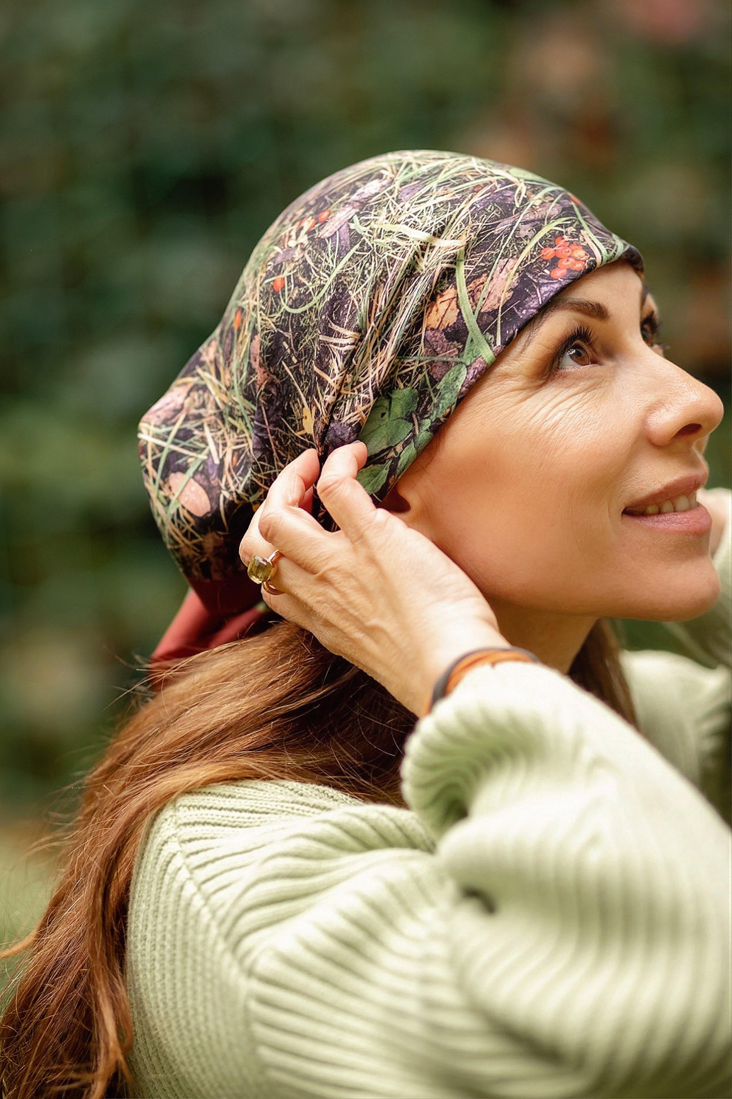 Марина, создательница платков. Фотограф в Москве Ксения Мокрушина | Brand & Women photographer