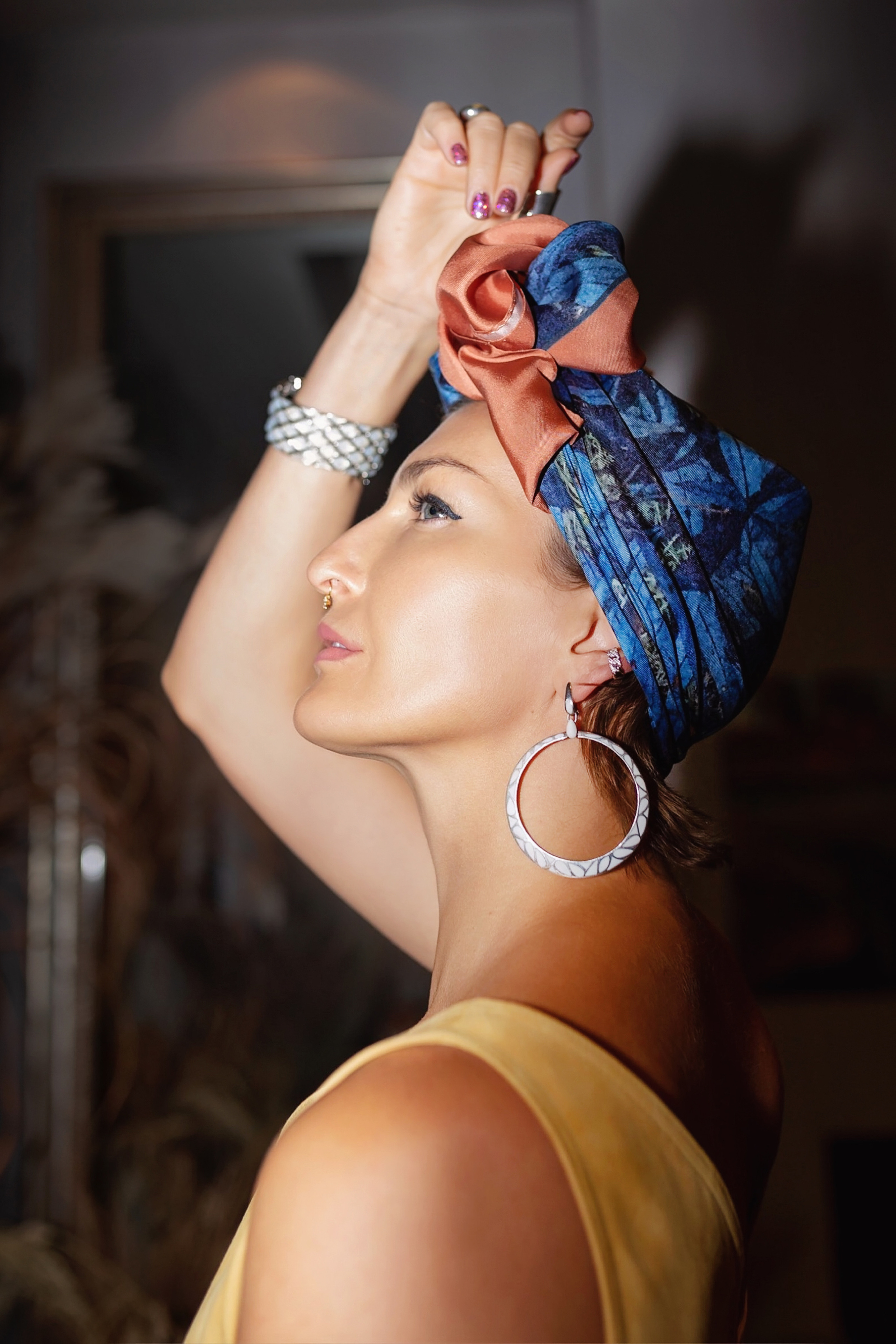 Марина, создательница платков. Фотограф в Москве Ксения Мокрушина | Brand & Women photographer