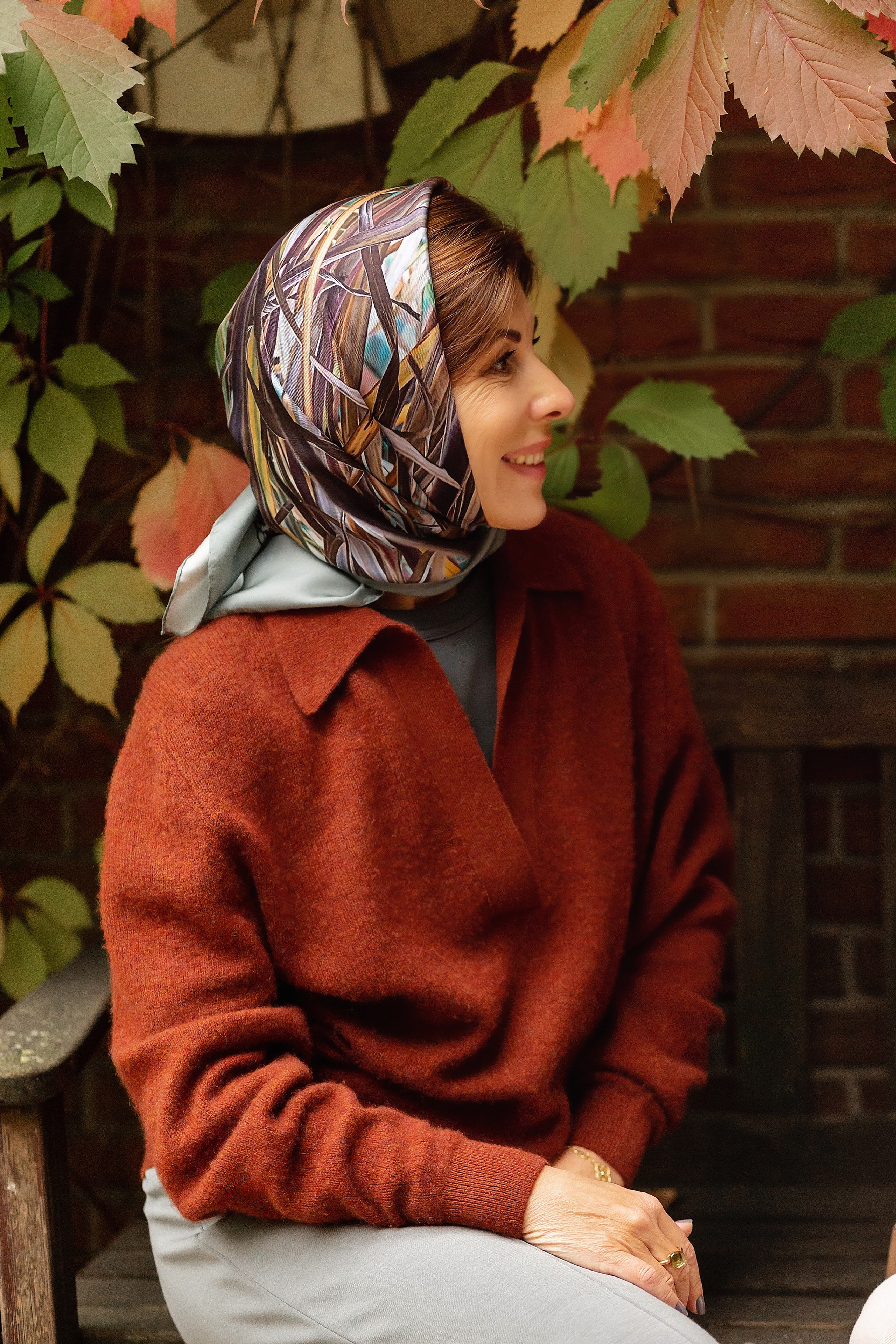 Марина, создательница платков. Фотограф в Москве Ксения Мокрушина | Brand & Women photographer