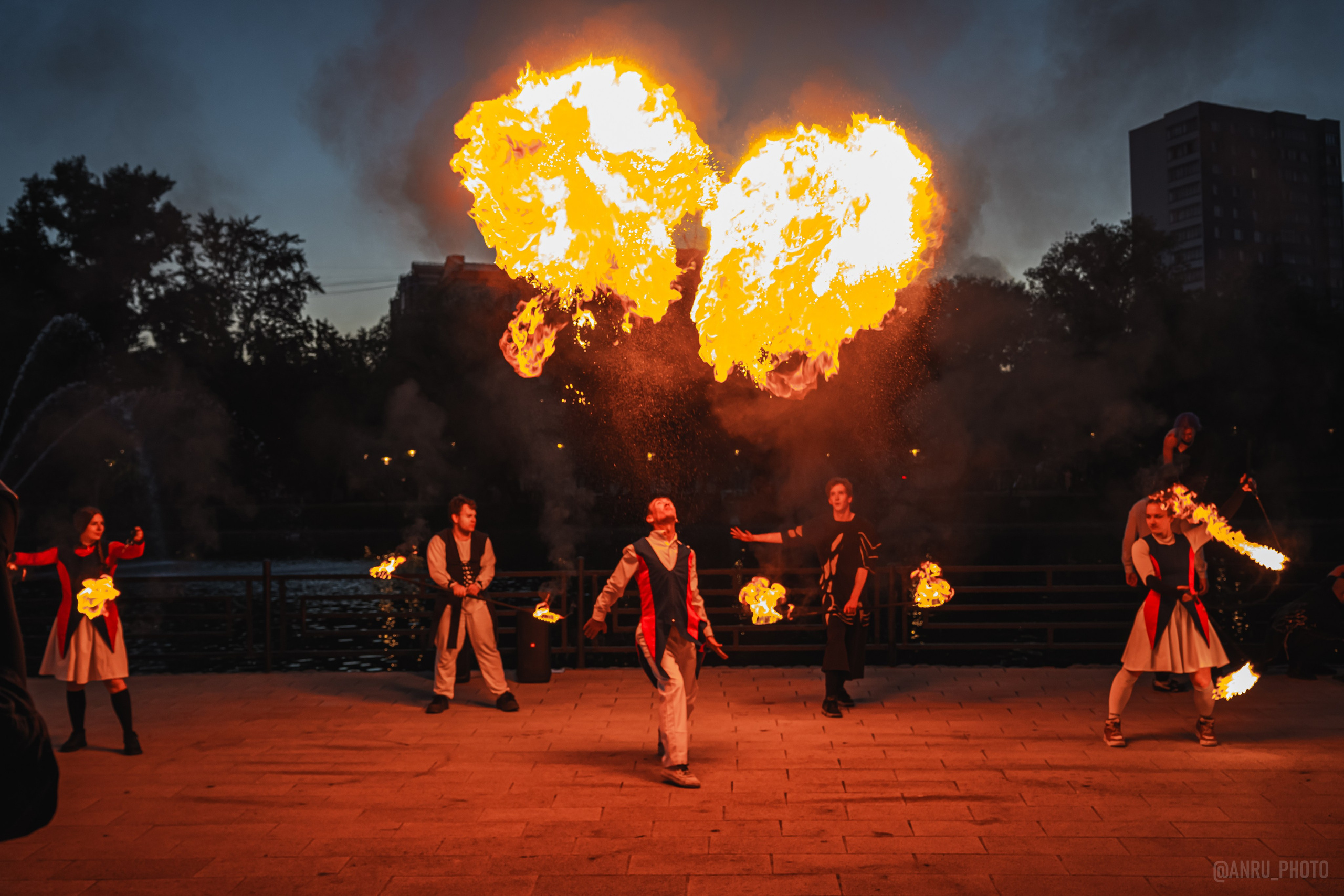 «FIRE FAMILY» Фаершоу. Репортажный фотограф Анастасия Рубцова