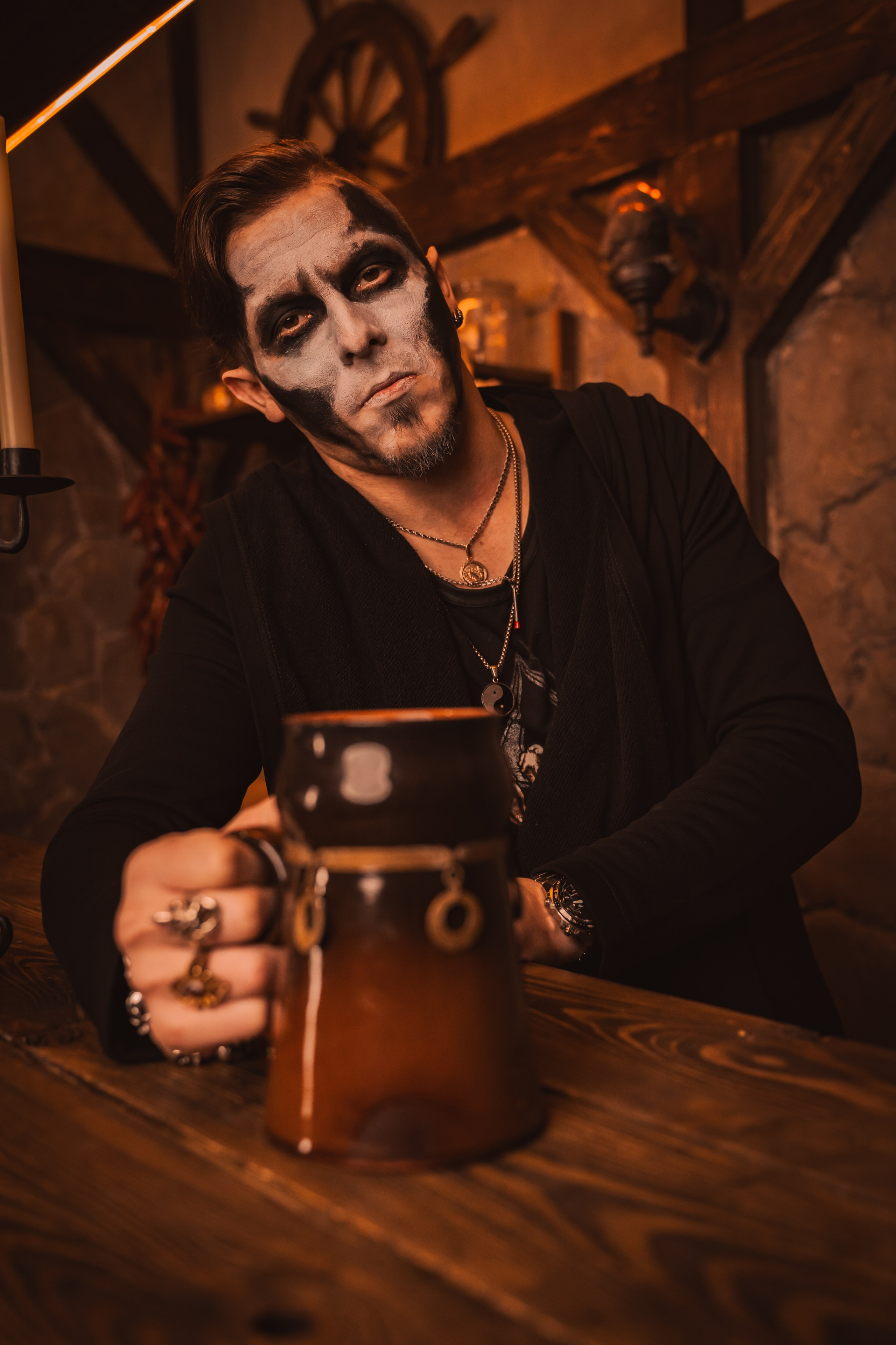 Группа NAGART в таверне. Репортажный фотограф Анастасия Рубцова