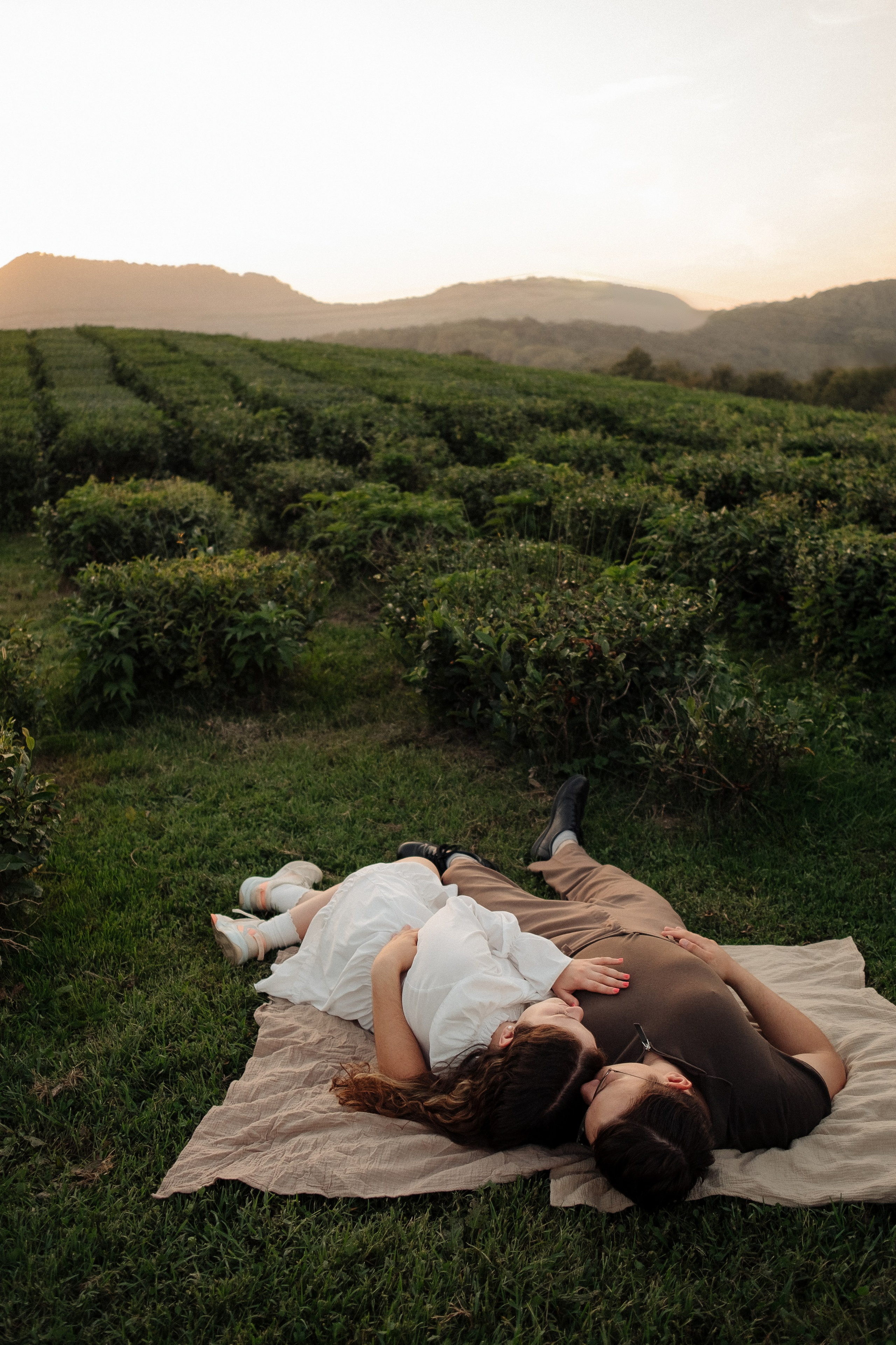 Фотосессии love story для двоих в Сочи, Сириусе и на Красной поляне. Семейный, свадебный фотограф Сочи, Адлер, Красная поляна