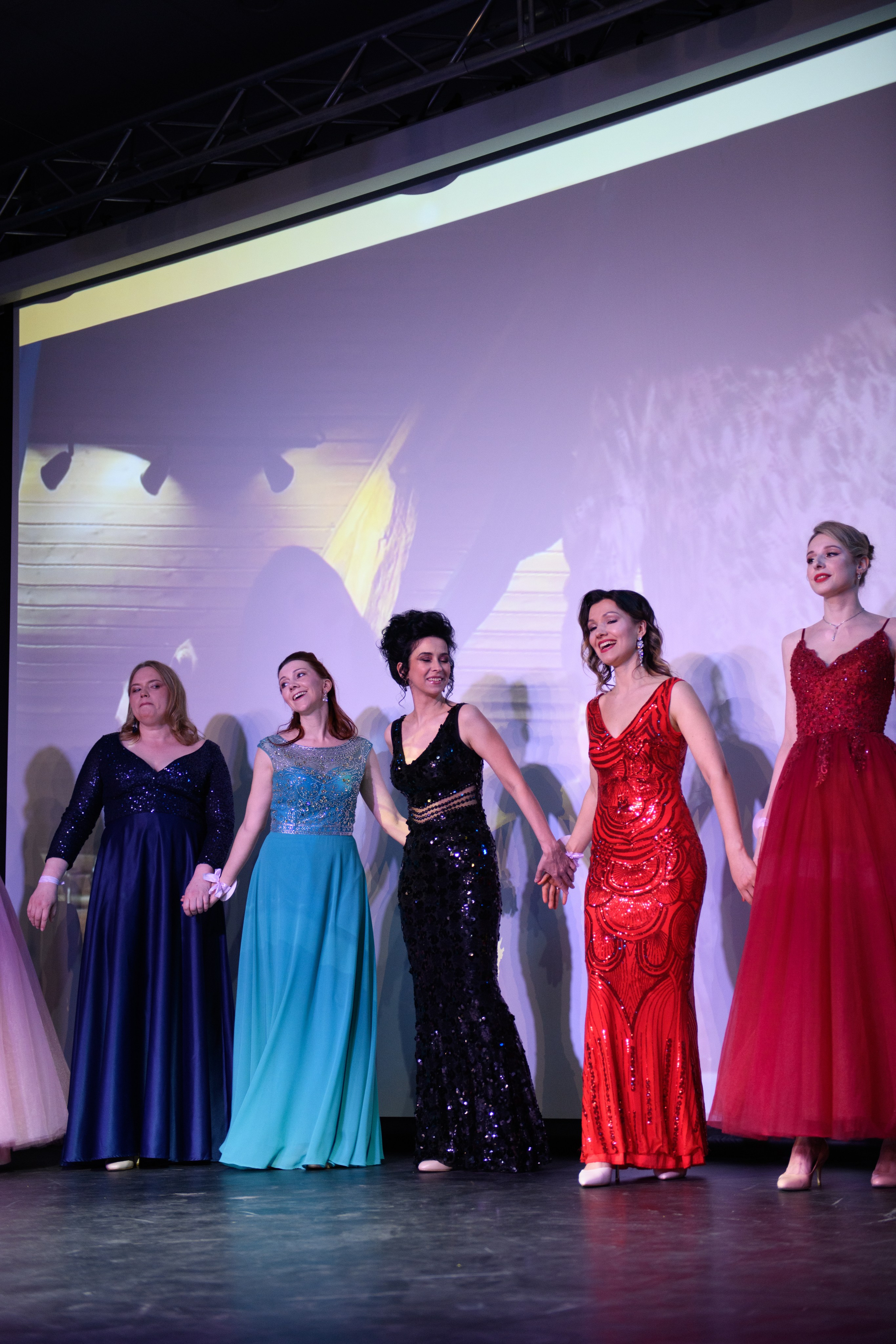 Финал конкурса красоты и материнства «Особенная мама». Организация и проведение фотосъемок в Санкт-Петербурге. Фотограф Смирягин Илья