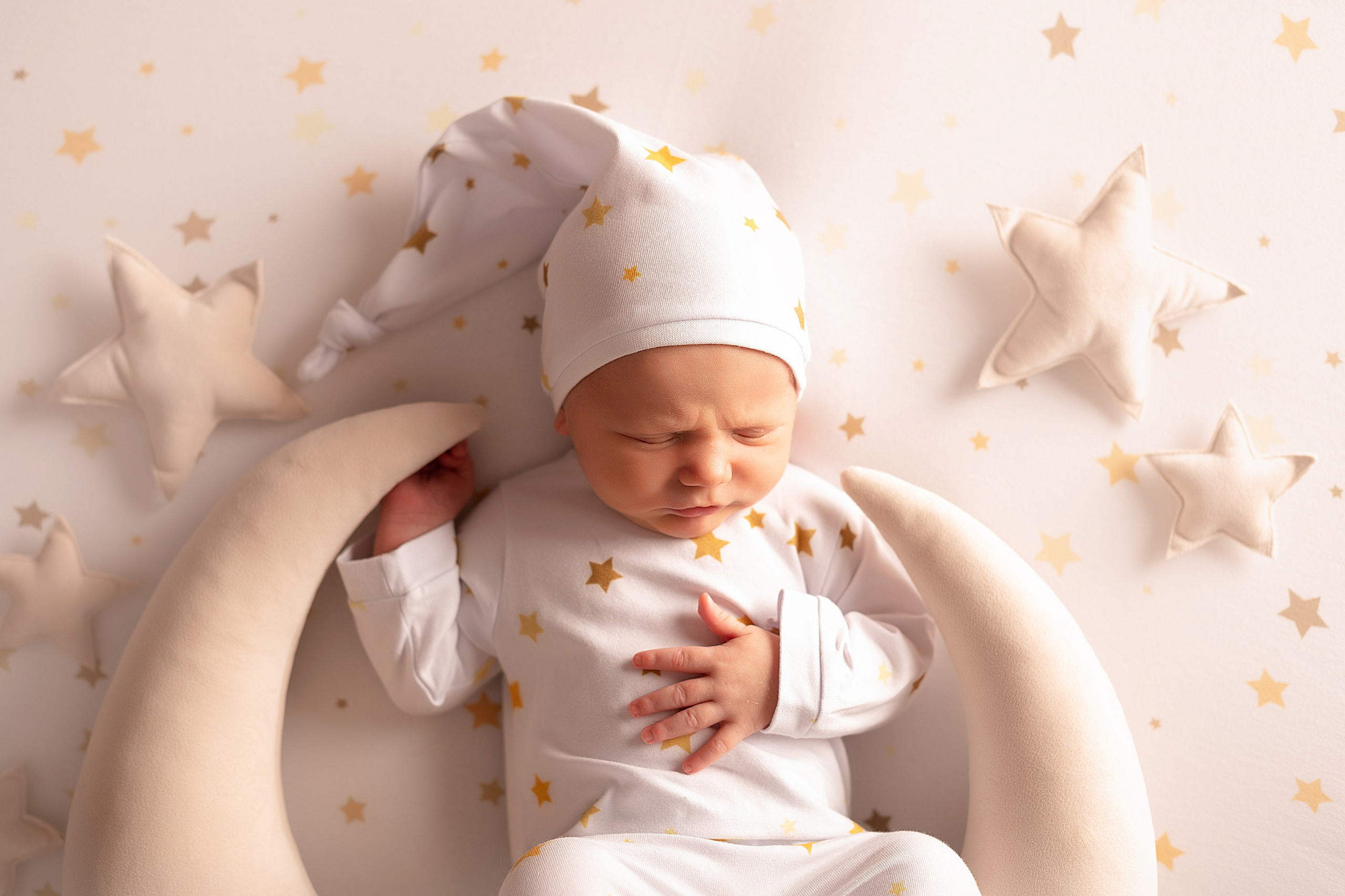 Савелий. Детский и семейный фотограф в Красноярске. Фотосессии новорожденных малышей до 1 месяца