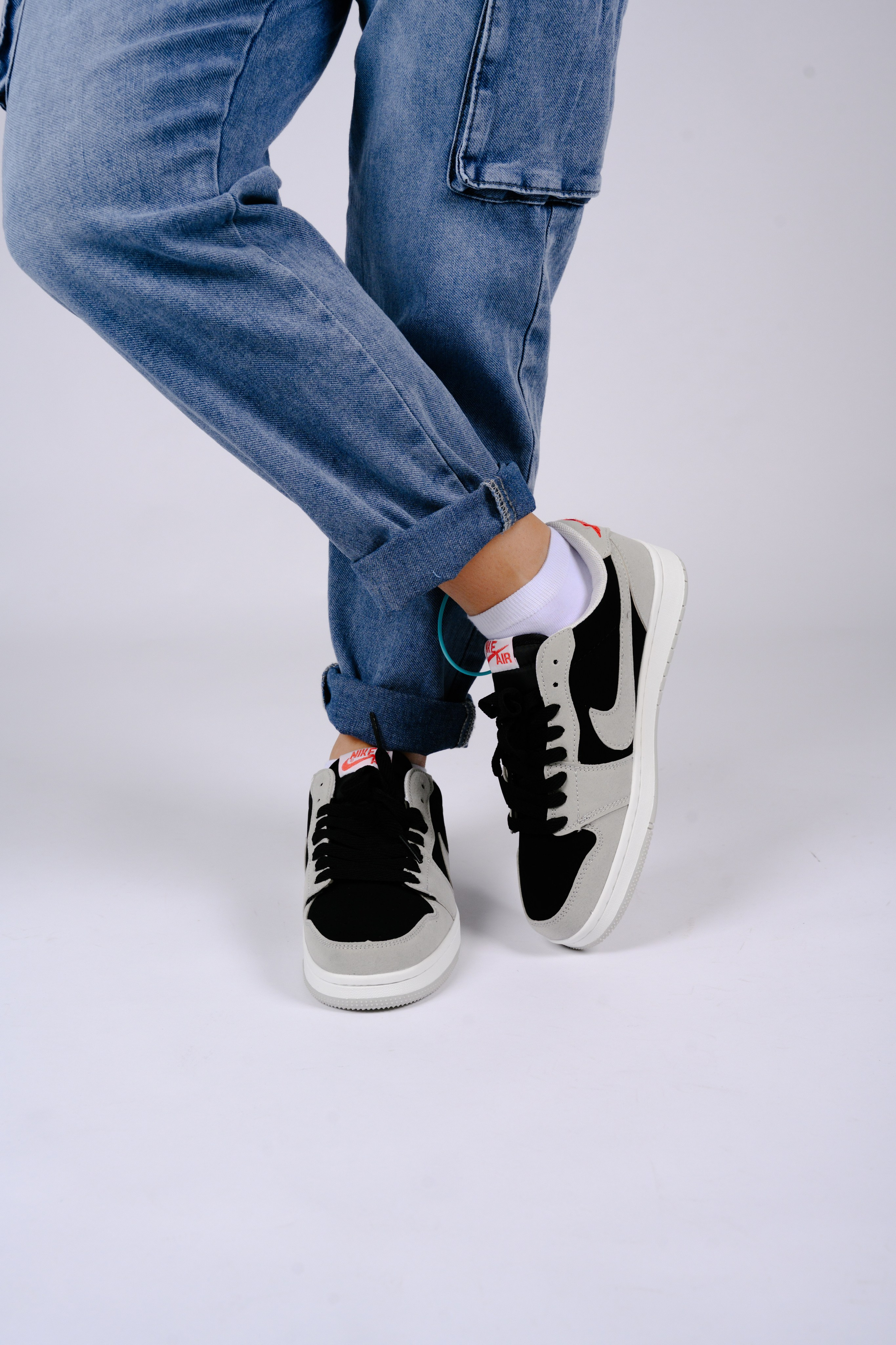 Кроссовки для wb. Фотограф в Красноярске