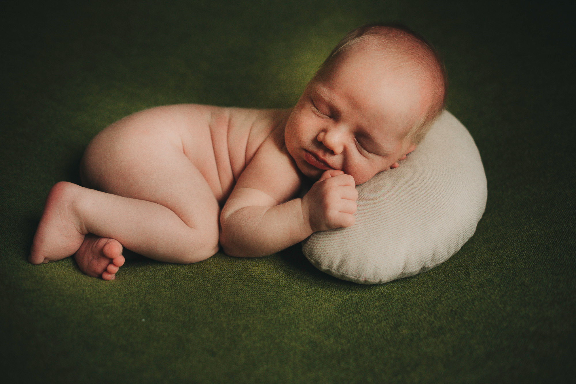 Фотосессия с оттенками этно: Космос Рагнар. Фотограф в Москве новорожденные свадьбы семьи Дарья Ларионова