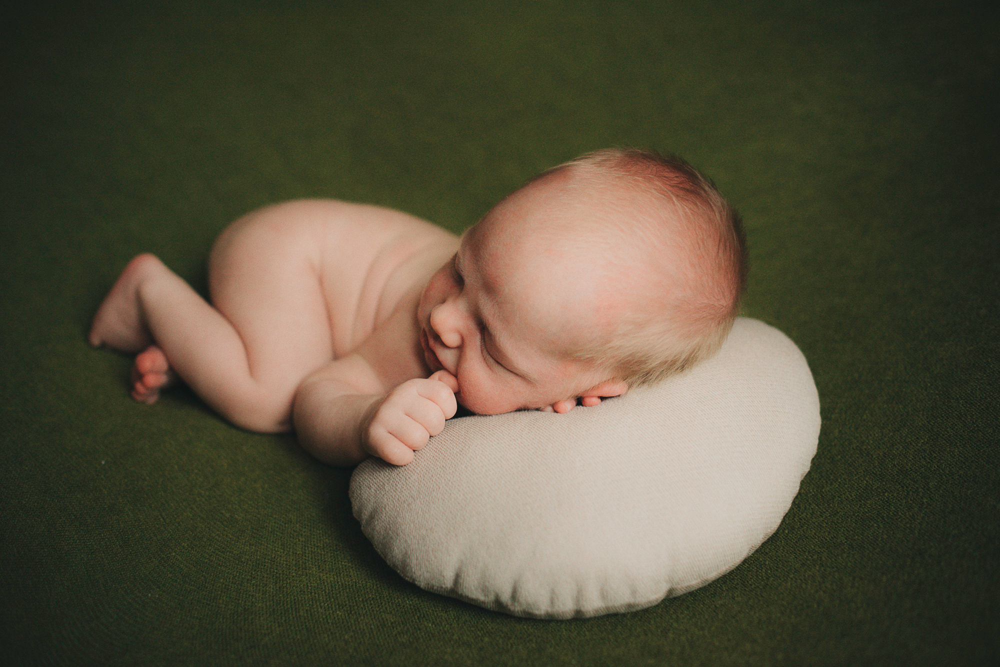 Фотосессия с оттенками этно: Космос Рагнар. Фотограф в Москве новорожденные свадьбы семьи Дарья Ларионова