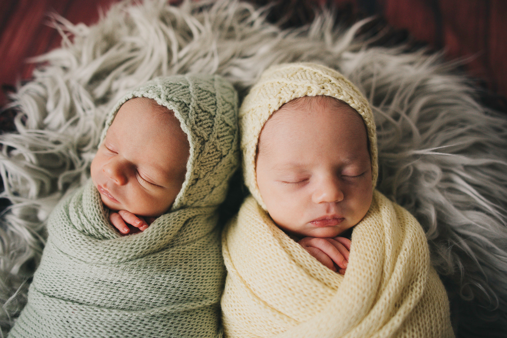 Фотосессия новорождённых двойняшек. Фотограф в Москве новорожденные свадьбы семьи Дарья Ларионова