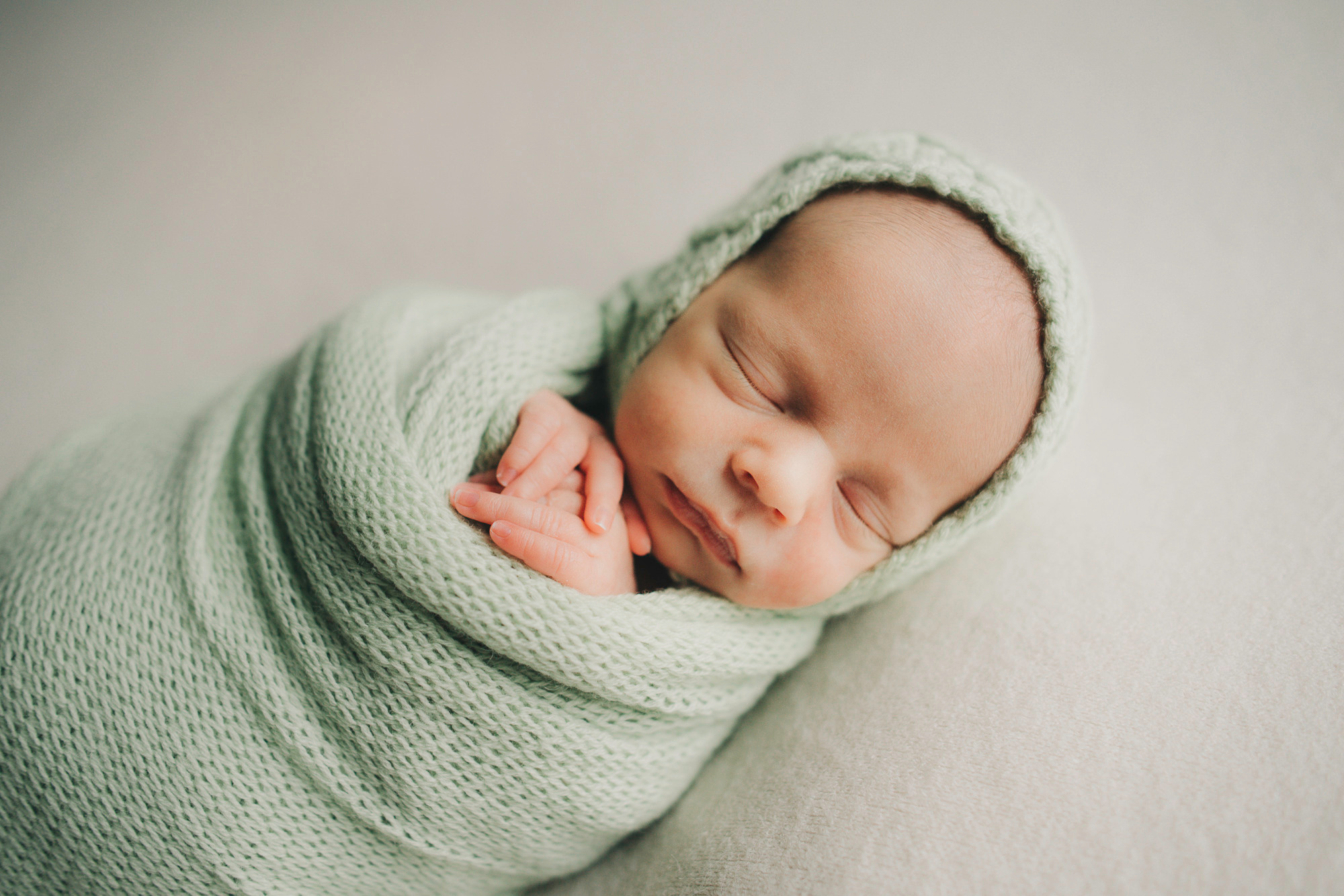 Фотосессия новорождённых двойняшек. Фотограф в Москве новорожденные свадьбы семьи Дарья Ларионова