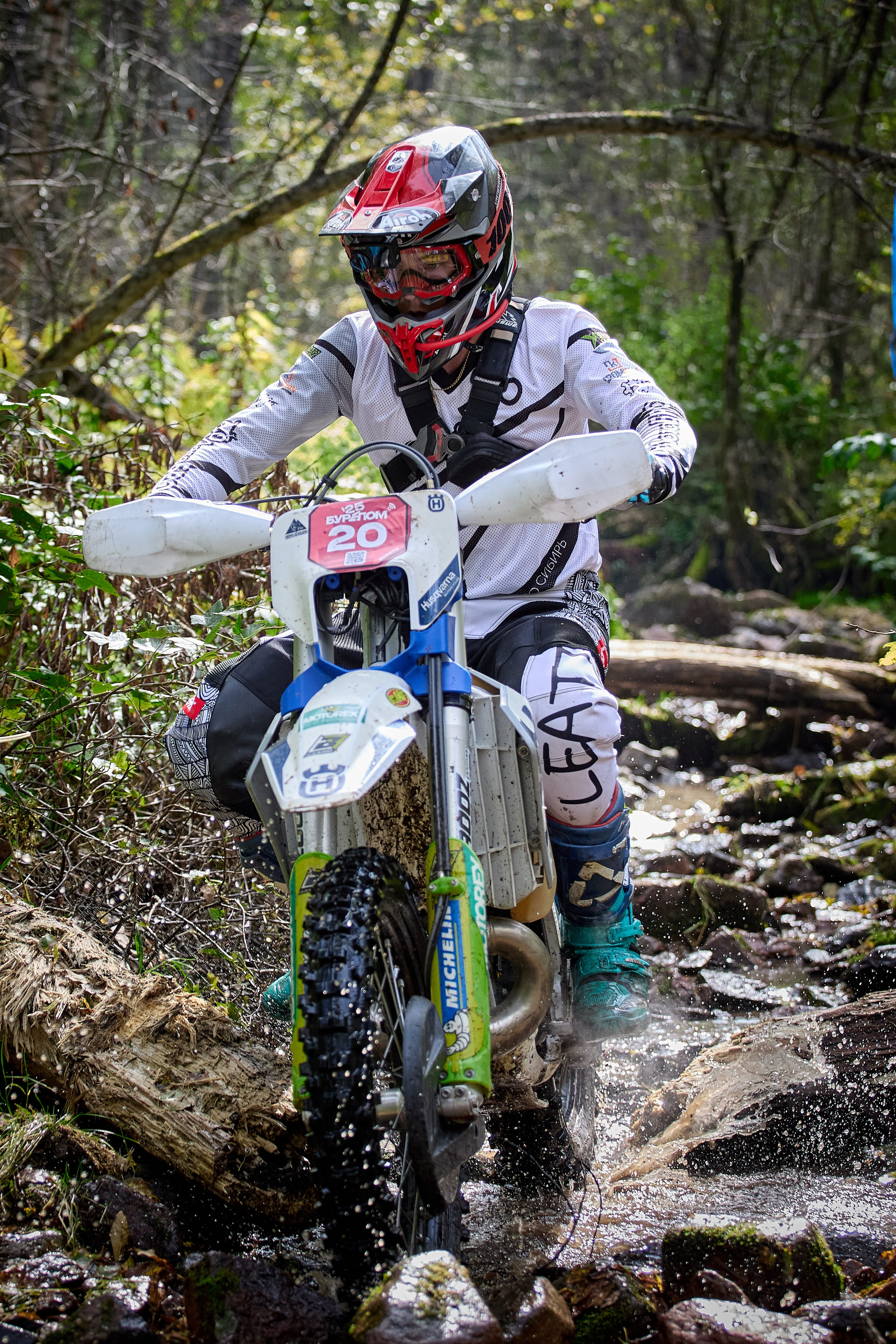 БУРЕЛОМ 2025 чемпионат Сибири по Эндуро. Фотограф Москва Concerts photo / Fashion photо