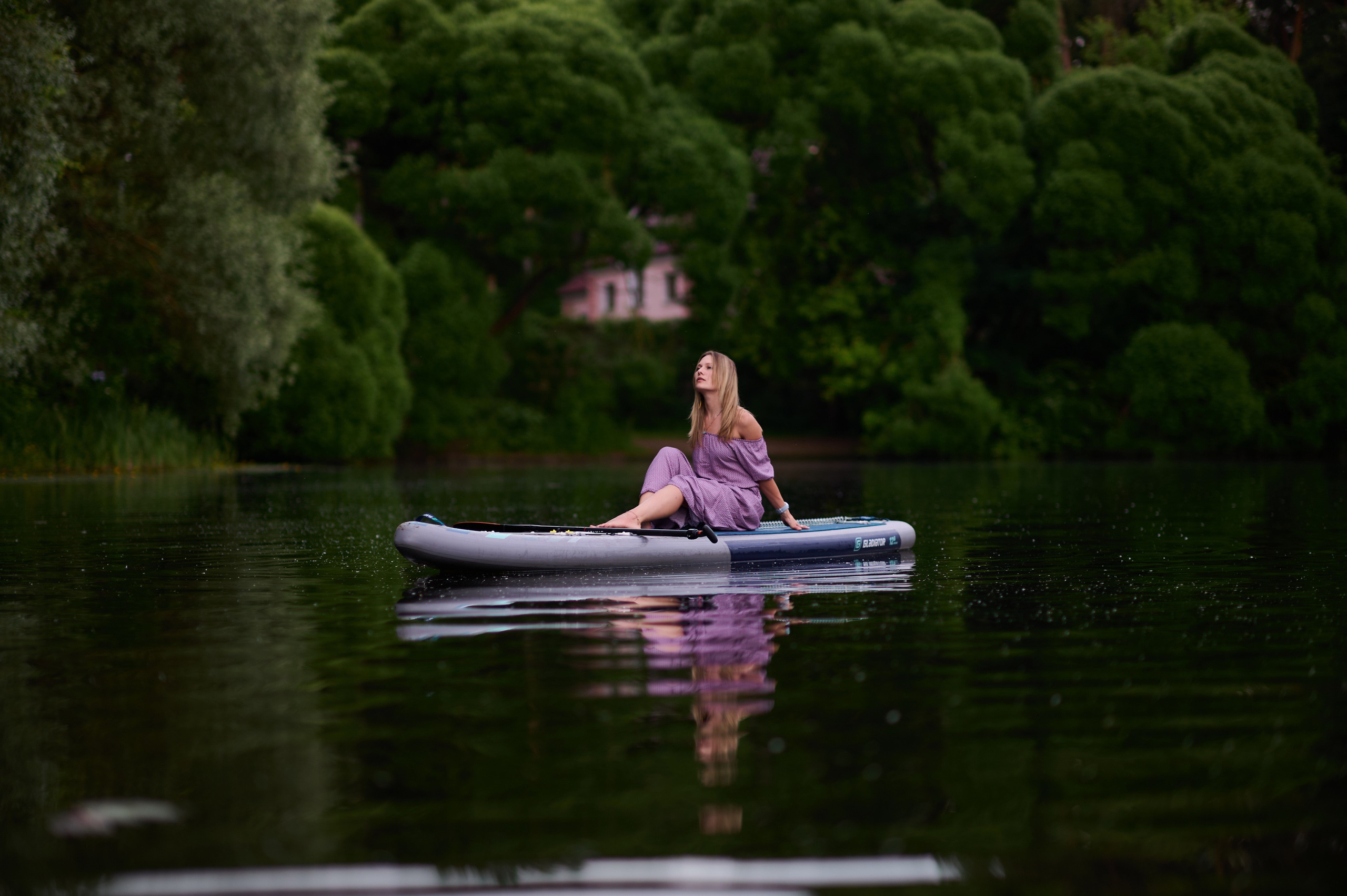 Катя. Фотосъемки на сапах, Москва. Сплавы на сапах