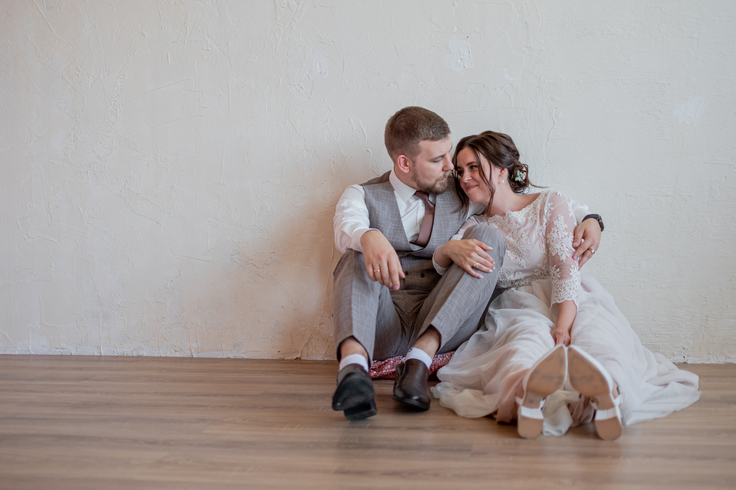 Свадебная фотосессия в студии Мгновение