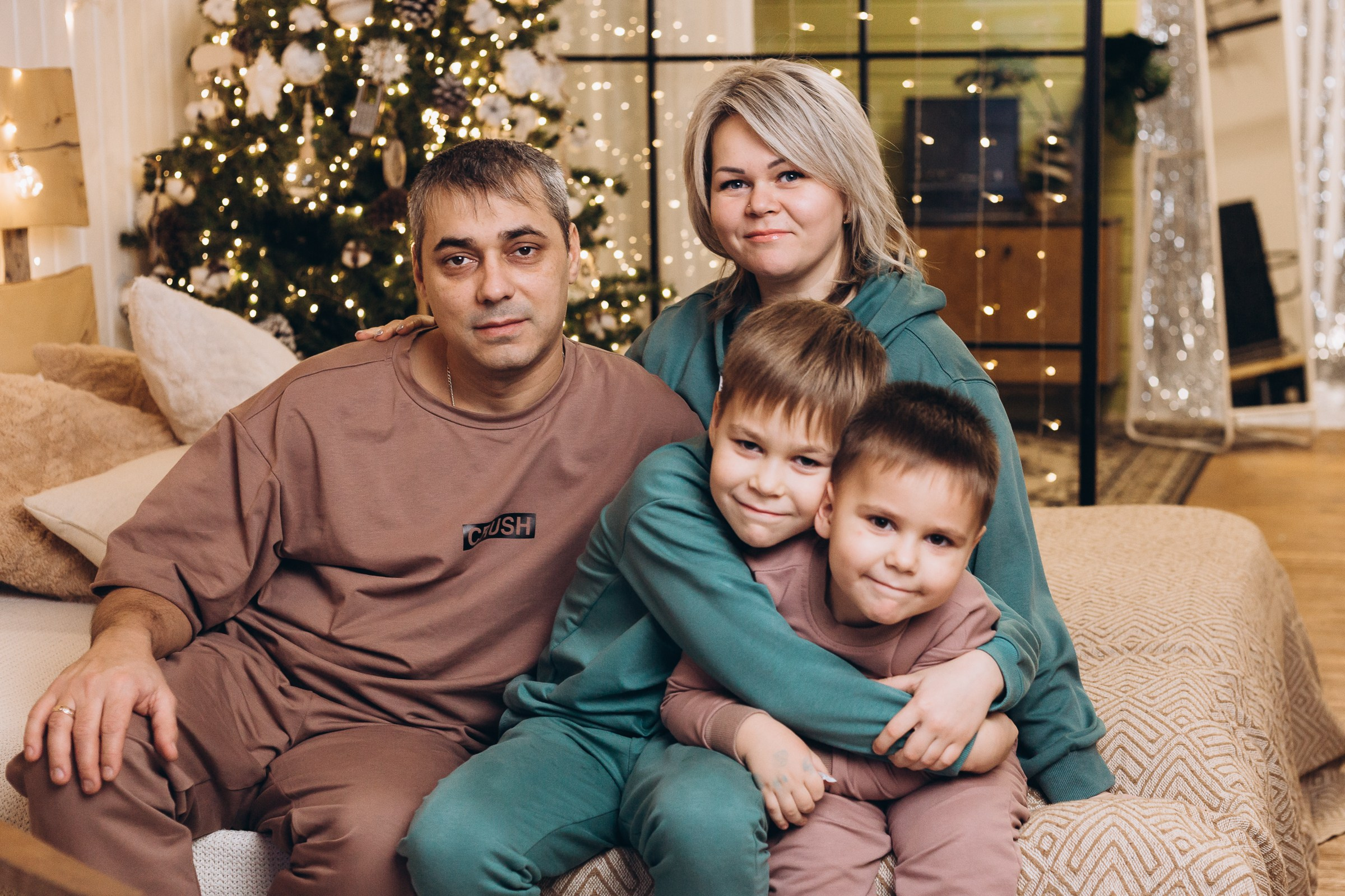 Анастасия с семьей. Свадебный и семейный фотограф в Новосибирске Дарья Кель